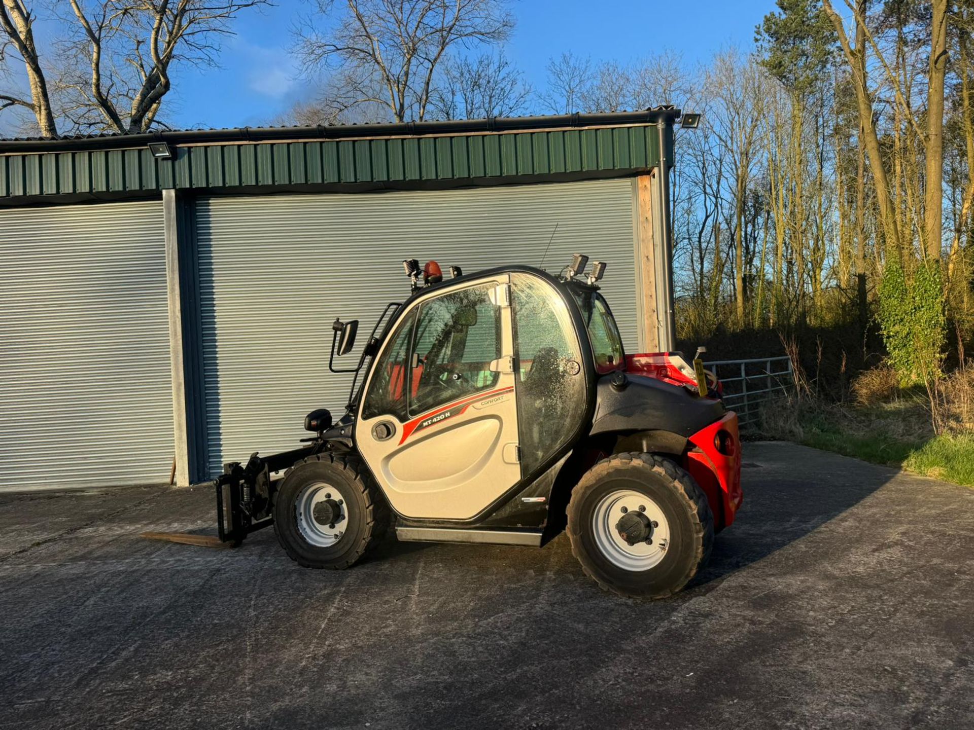 2020 MANITOU MT420H TELEHANDLER FORKLIFT *PLUS VAT* - Image 4 of 12