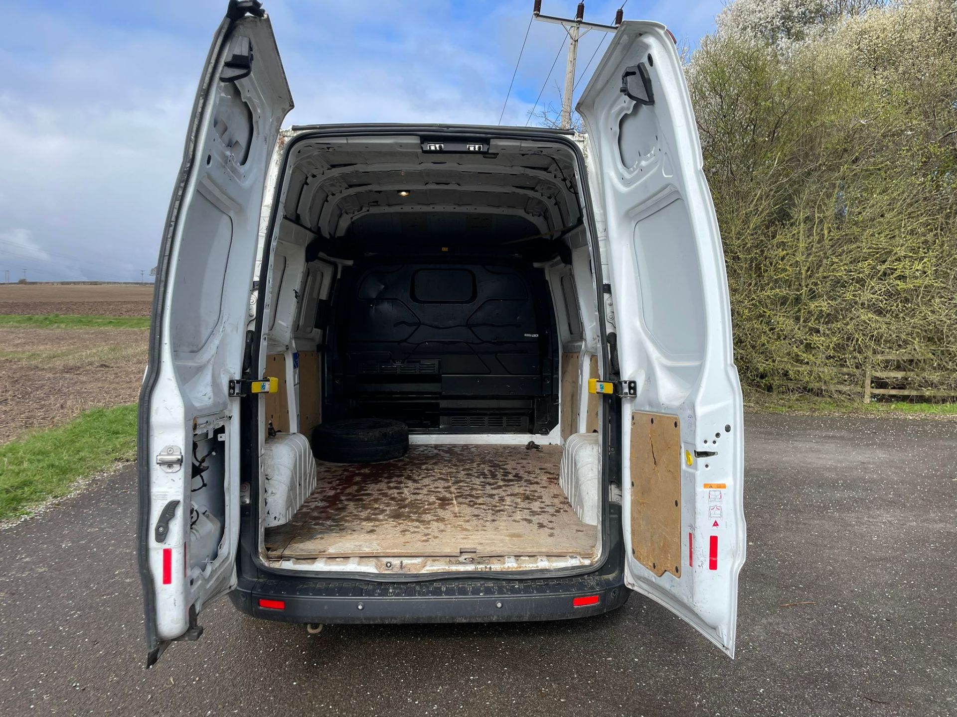 2017/67 REG FORD TRANSIT CUSTOM 290 TREND 2.0 DIESEL WHITE PANEL VAN, SHOWING 1 FORMER KEEPER - Bild 10 aus 14