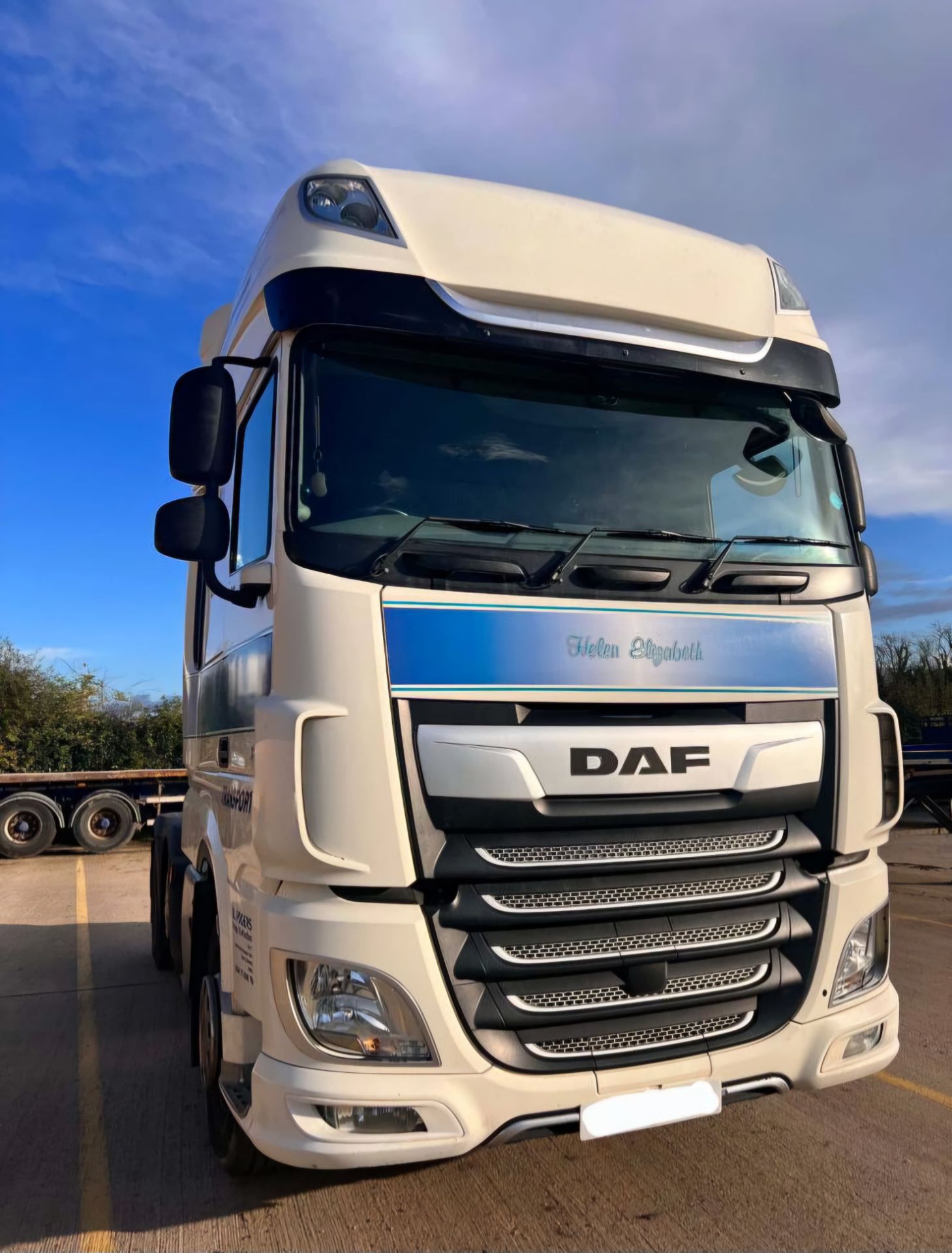 16,17 & 18 Plate DAF 480 & 530 BHP TRACTOR UNITS