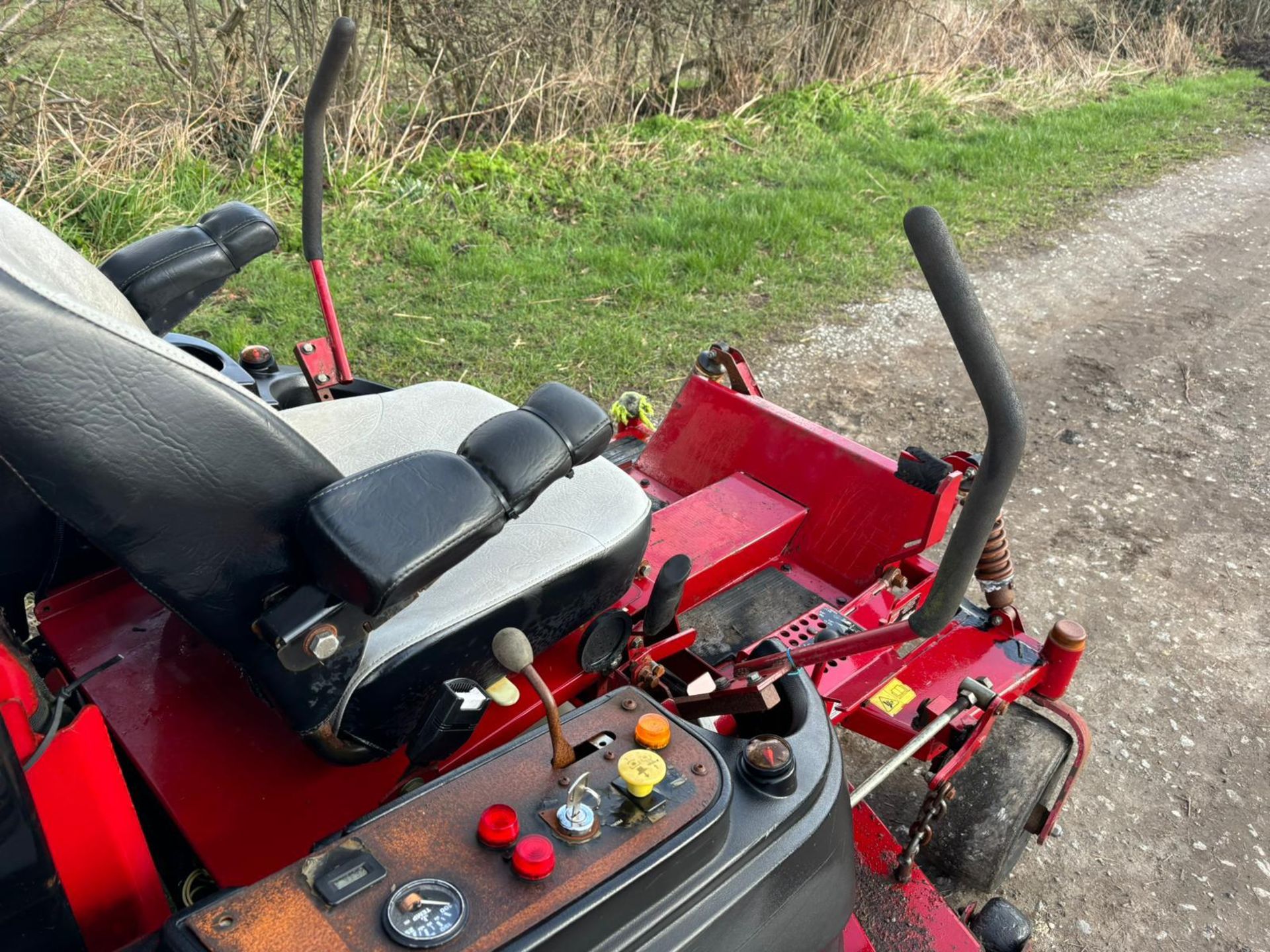 FERRIS IS4500Z DIESEL ZERO TURN MOWER *PLUS VAT* - Image 13 of 14