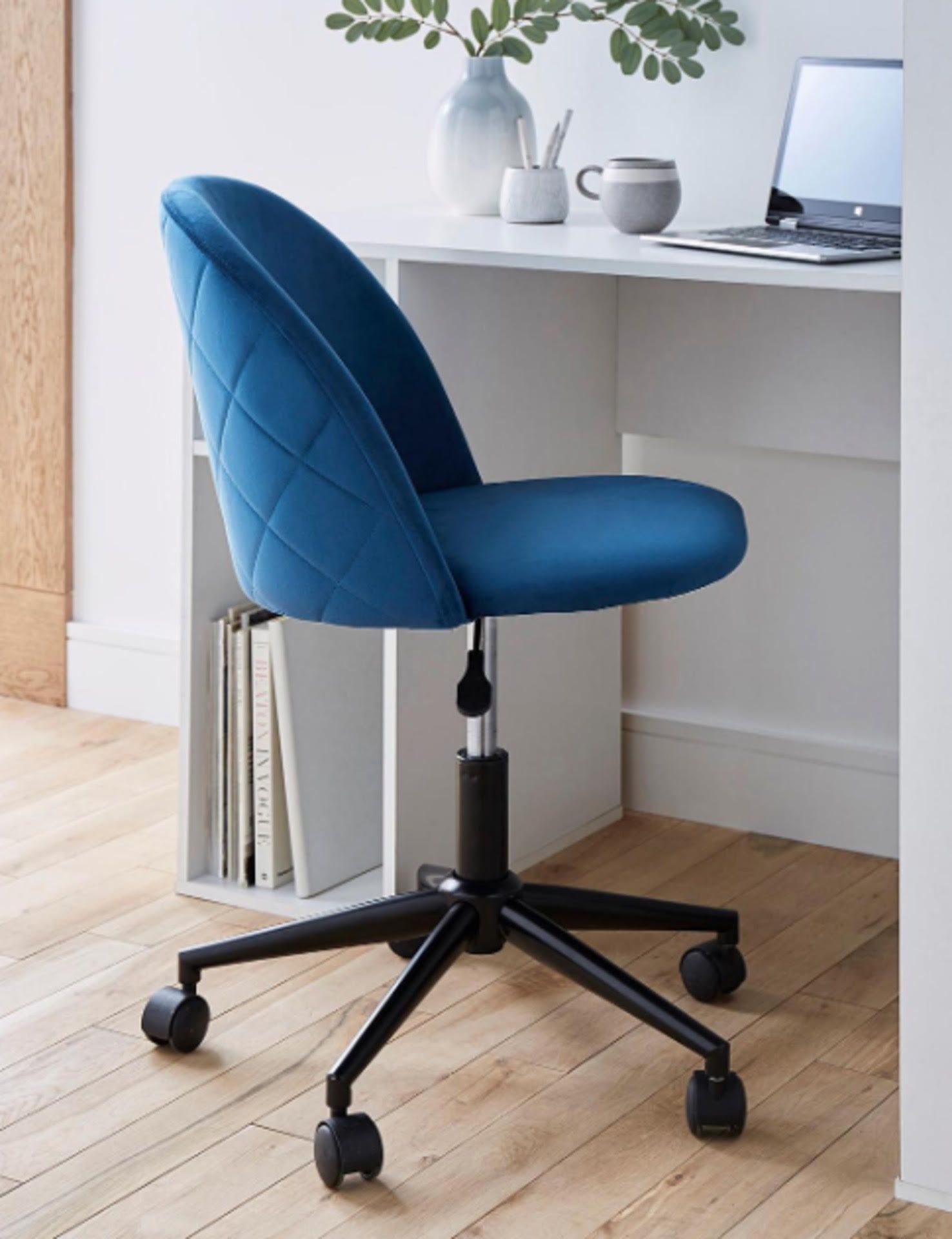 9 x Klara Office Chairs RRP EACH £199 *NO VAT* - Image 2 of 2