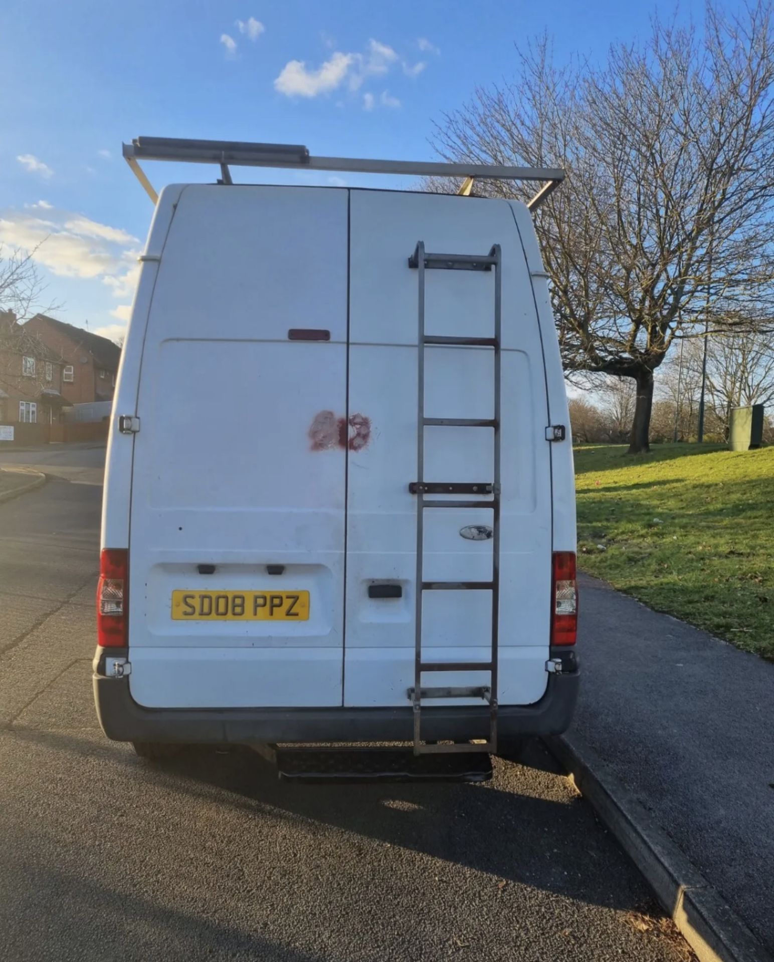 2008 FORD TRANSIT 100 T350L RWD WHITE PANEL VAN - PARTIAL CAMPER CONVERSION *NO VAT* - Image 4 of 8