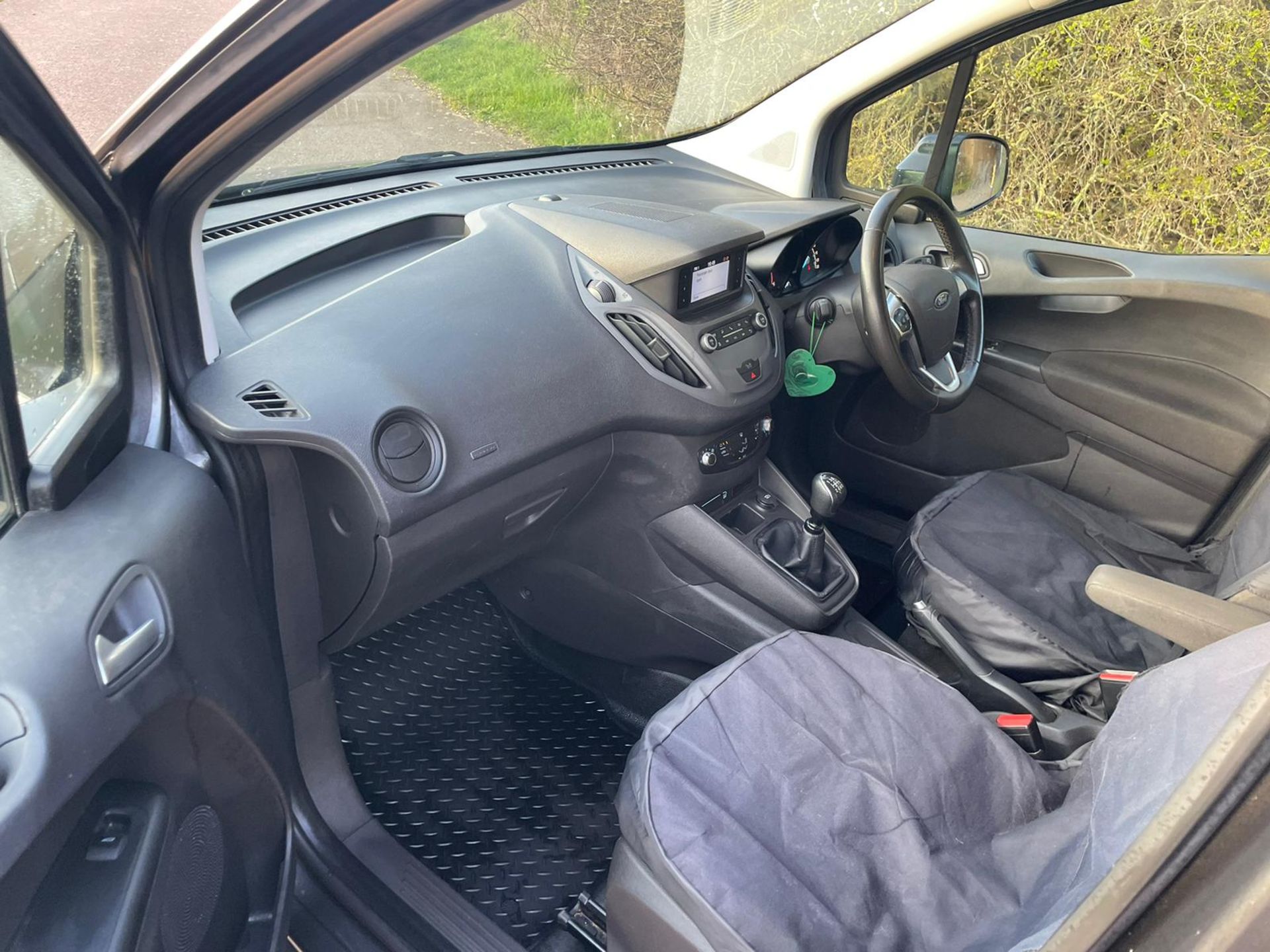 2018/68 REG FORD TRANSIT COURIER TREND TDCI 1.5 DIESEL GREY PANEL VAN, SHOWING 1 FORMER KEEPER - Bild 11 aus 13