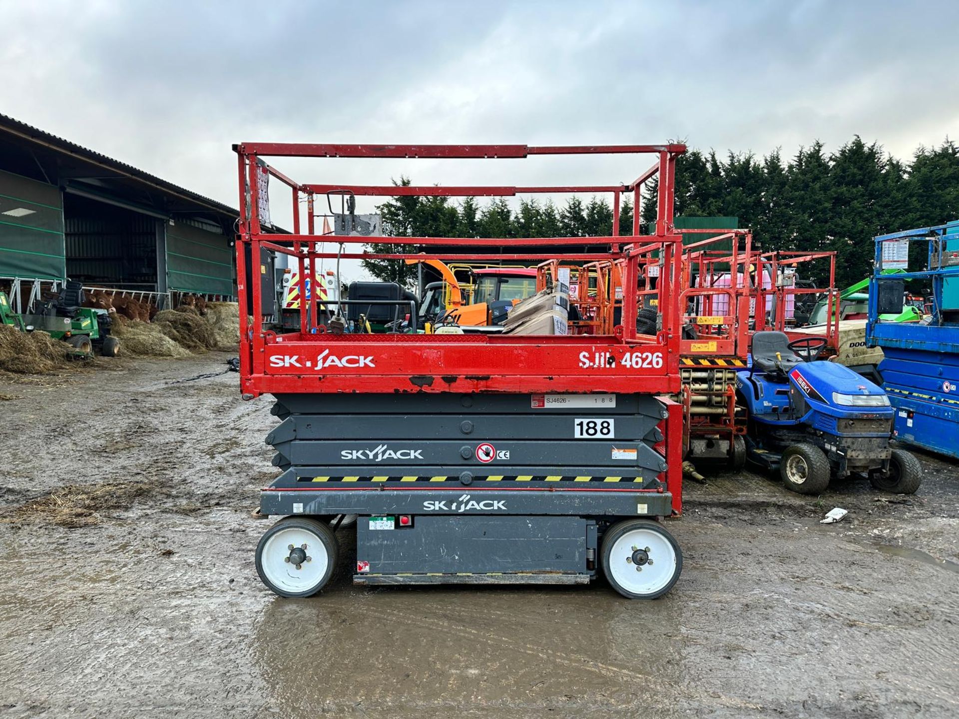 2014 SKYJACK SJIII-4626 ELECTRIC SCISSOR LIFT *PLUS VAT* - Bild 2 aus 14