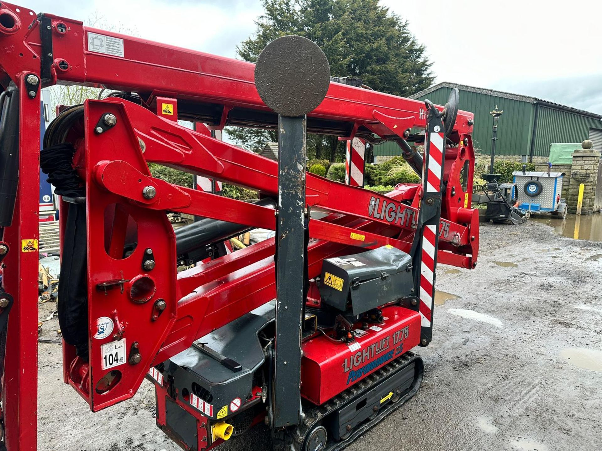 2014 HINOWA LIGHTLIFT 17.75 PERFORMANCE IIIS TRACKED MEWP SPIDER LIFT *PLUS VAT* - Image 11 of 18