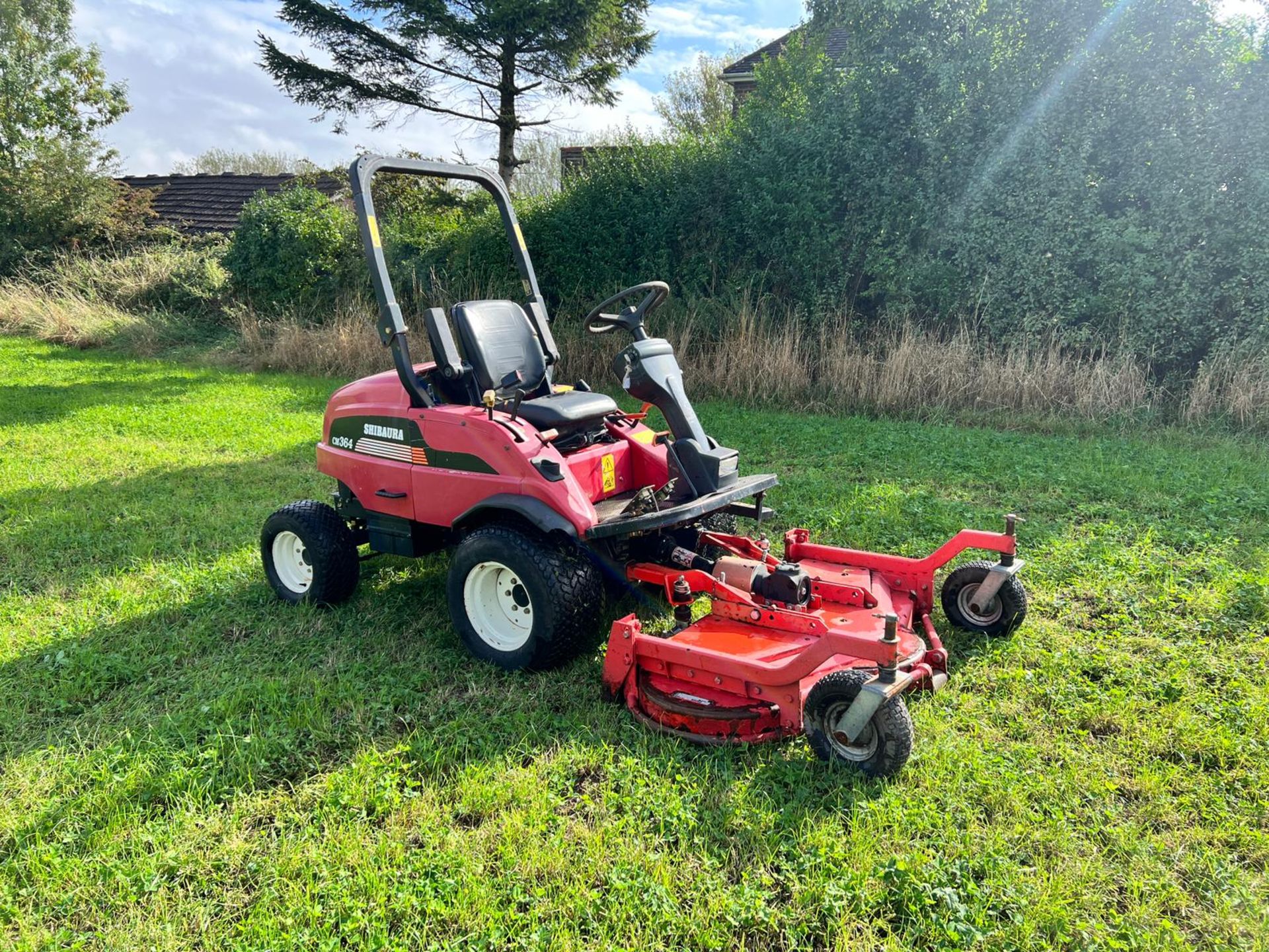 Shibaura CM364 4WD Outfront Ride On Mower *PLUS VAT* - Bild 3 aus 17