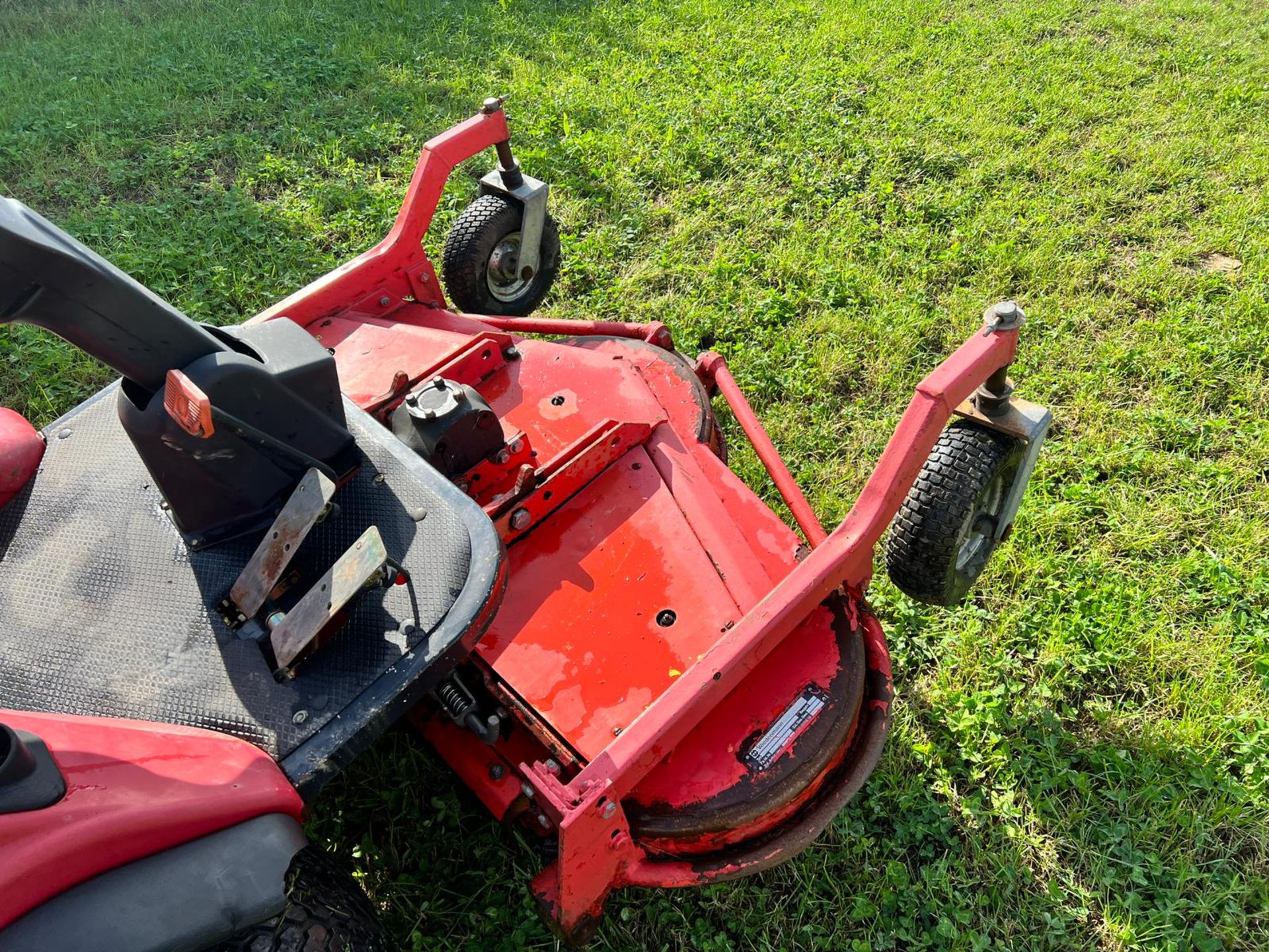 Shibaura CM364 4WD Outfront Ride On Mower *PLUS VAT* - Bild 8 aus 17