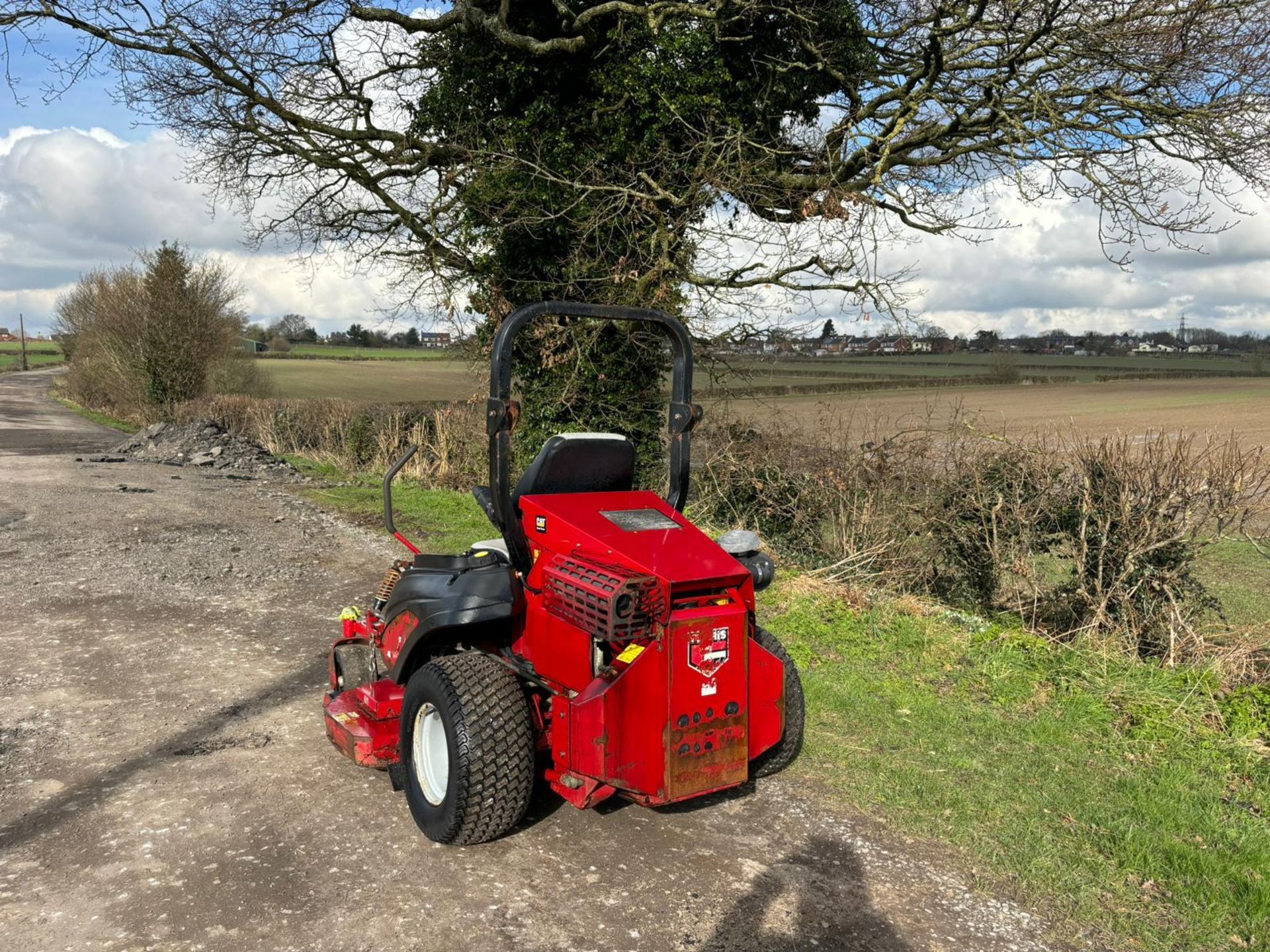 FERRIS IS4500Z DIESEL ZERO TURN MOWER *PLUS VAT* - Image 8 of 14