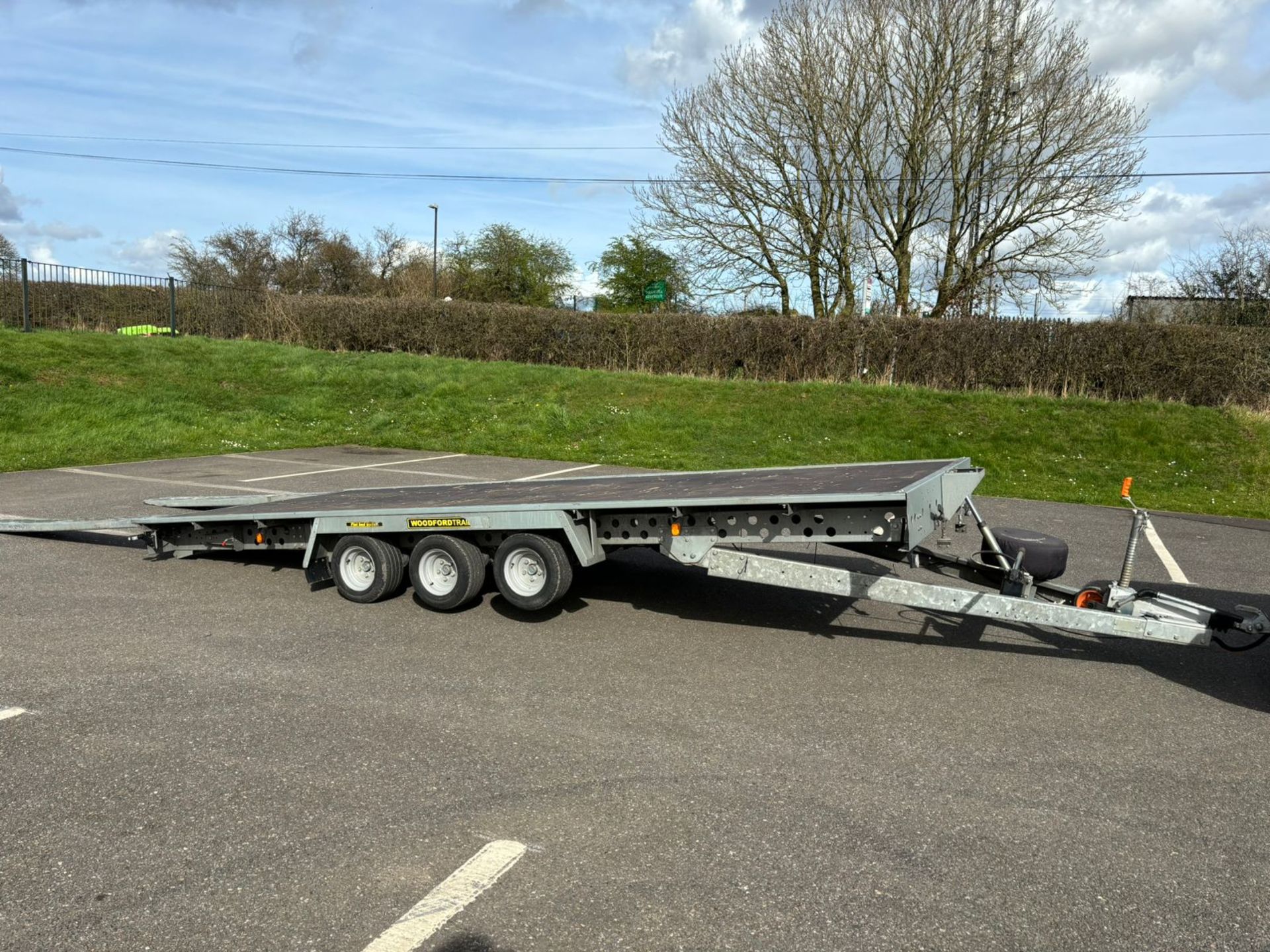 2023 WOODFORD 18FT TRI-AXLE TILT BED TRAILER *PLUS VAT* - Image 3 of 19