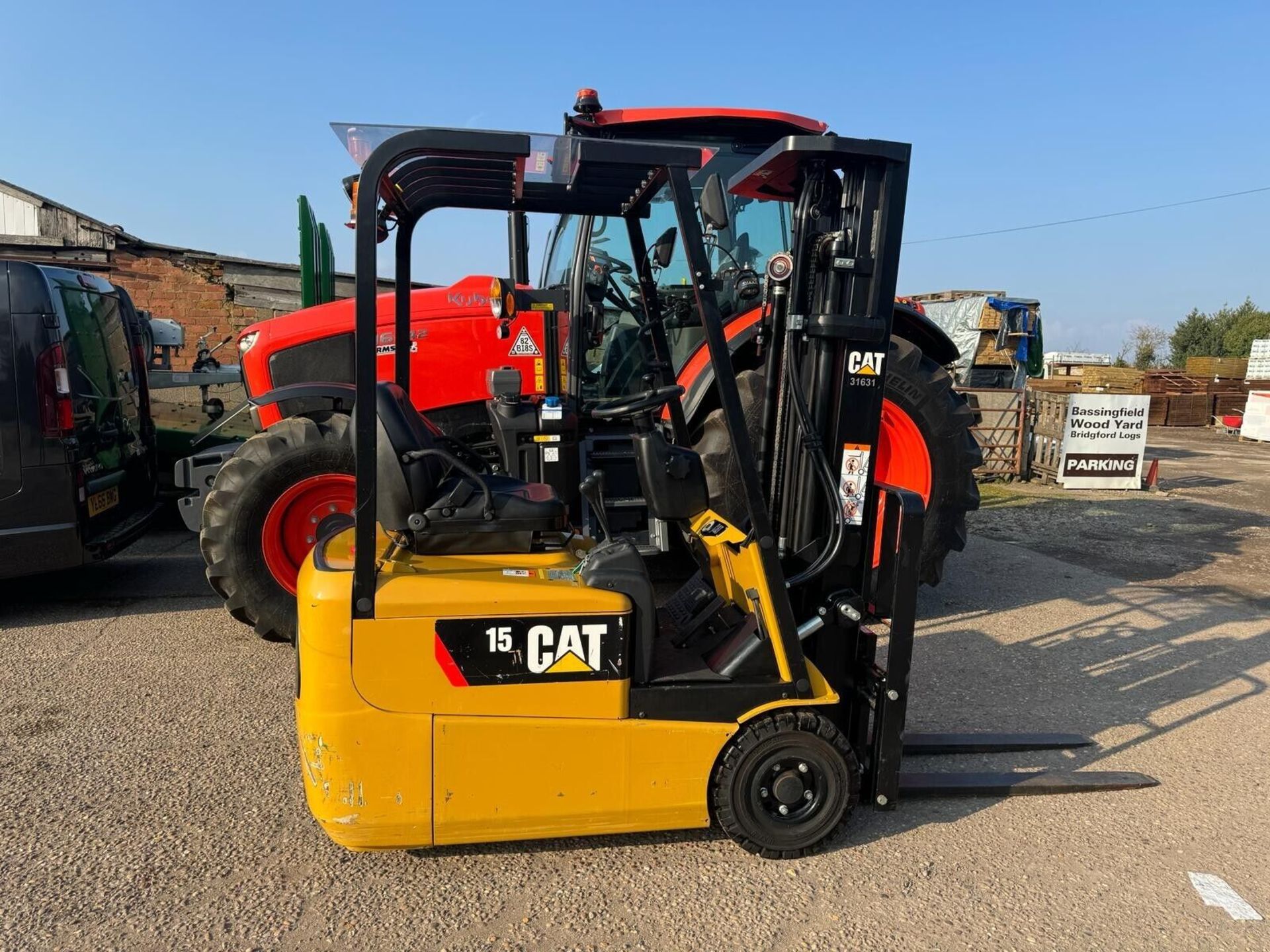 2018 CATERPILLAR FORKLIFT 1.5 TON *PLUS VAT* - Image 2 of 10