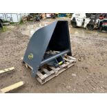 NEW/UNUSED STRICKLAND V BUCKET *PLUS VAT*