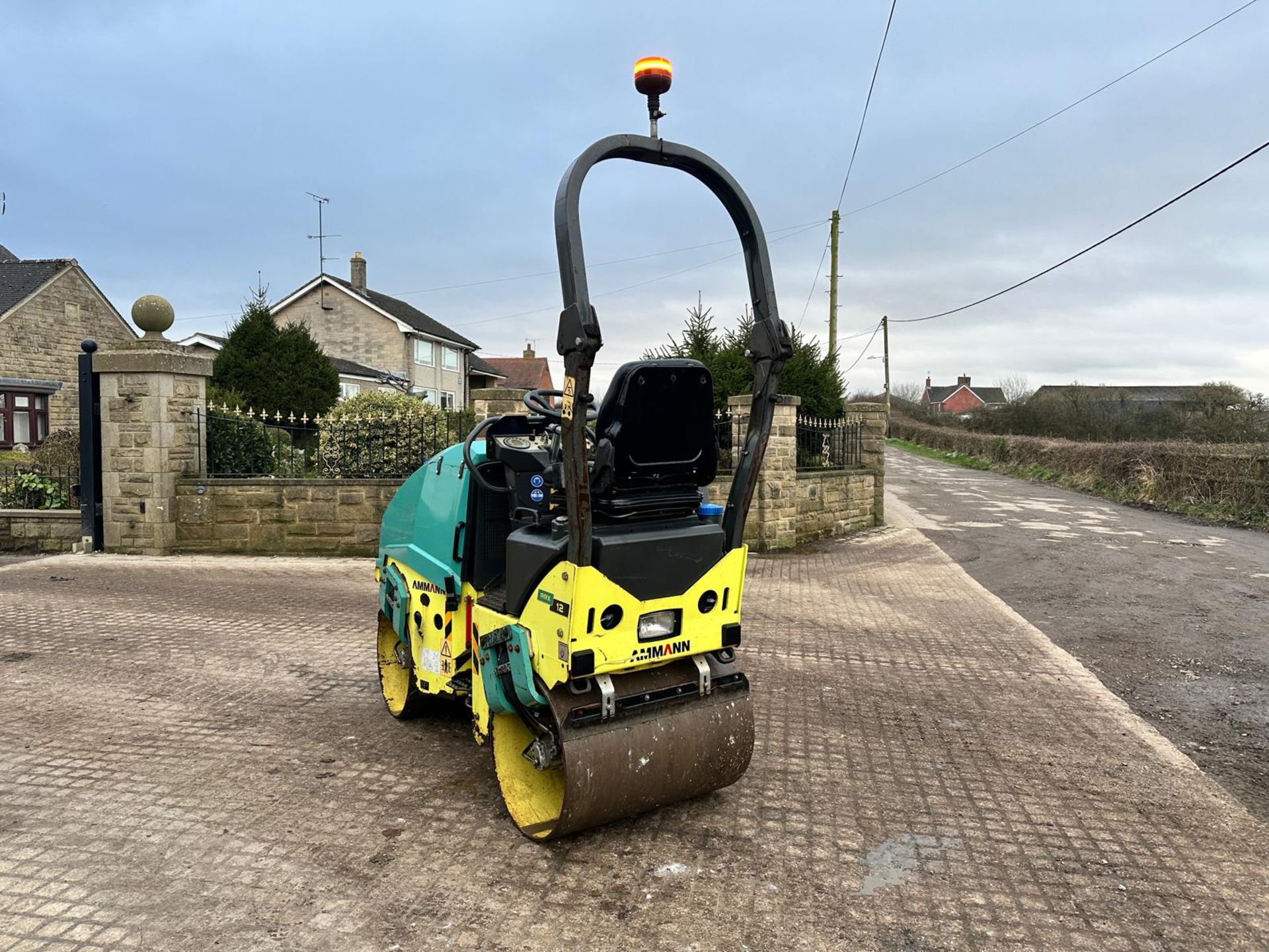 2015 AMMANN ARX12 TWIN DRUM VIBRATING ROLLER *PLUS VAT* - Image 3 of 14