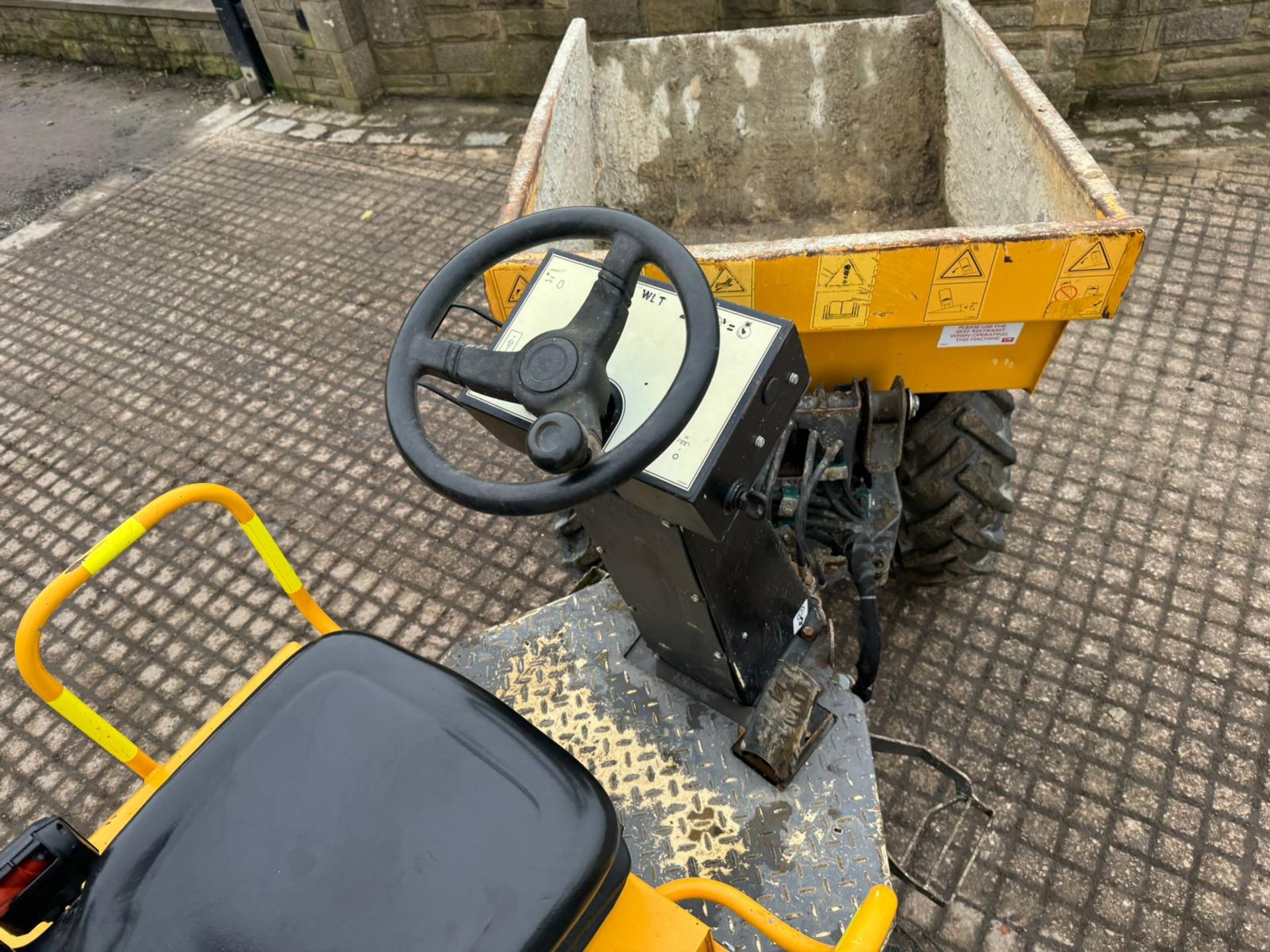 2018 MECALAC TA1EH 1 TON HIGH TIP DUMPER *PLUS VAT* - Image 12 of 15