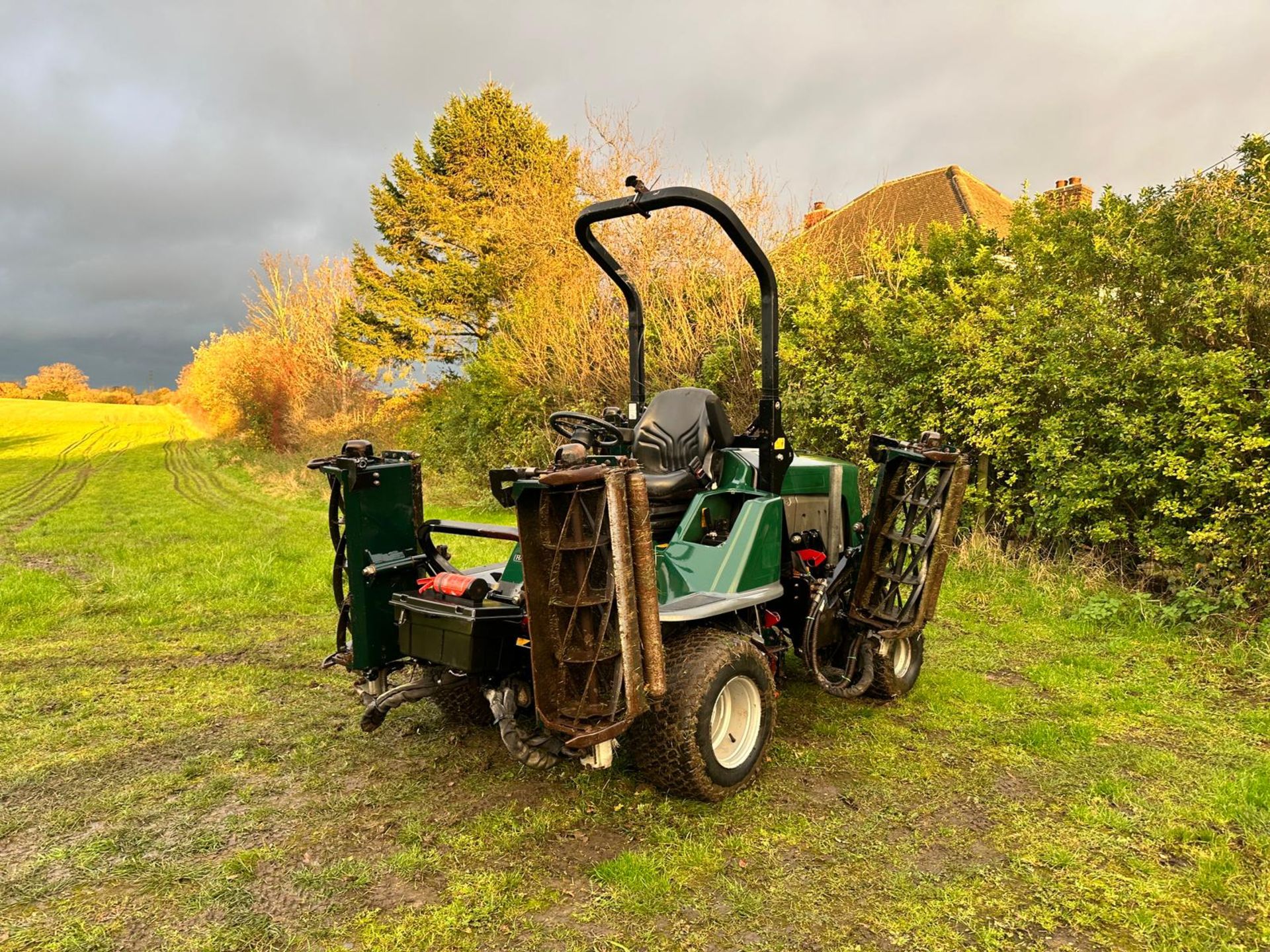 2009 HAYTER T424 4WD 5 GANG RIDE ON CYLINDER MOWER *PLUS VAT* - Bild 5 aus 10