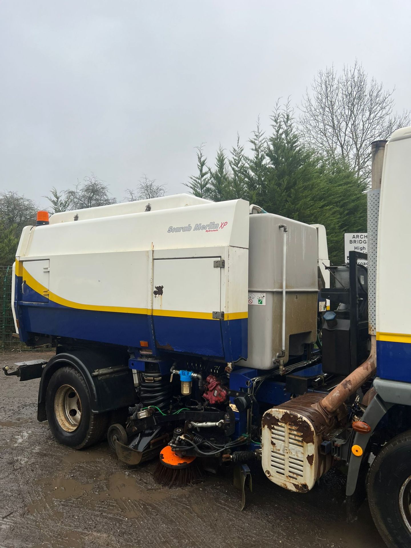 IVECO SCARAB MERLIN ROAD SWEEPER LORRY *PLUS VAT* - Image 4 of 20