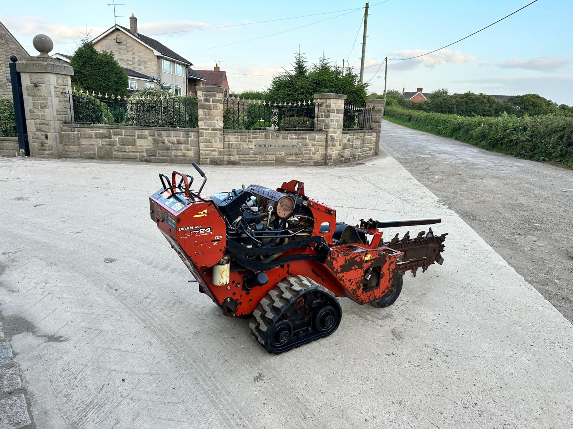 2011 DITCHWITCH RT24 TRACKED PEDESTRIAN TRENCHER *PLUS VAT* - Image 3 of 19