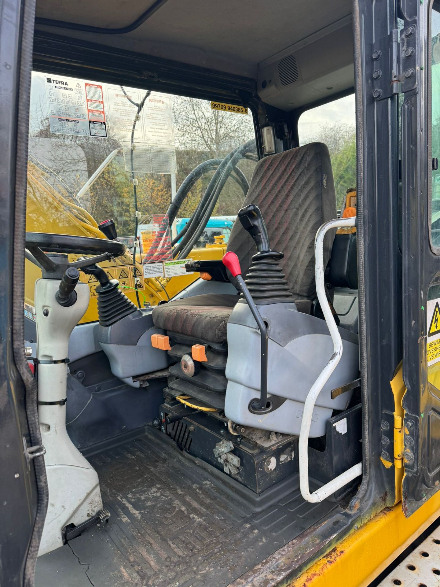 KOMATSU PW160ES-7K 4WD WHEELED EXCAVATOR C/W QUICK HITCH & RAILWAY GEAR *PLUS VAT* - Image 19 of 22