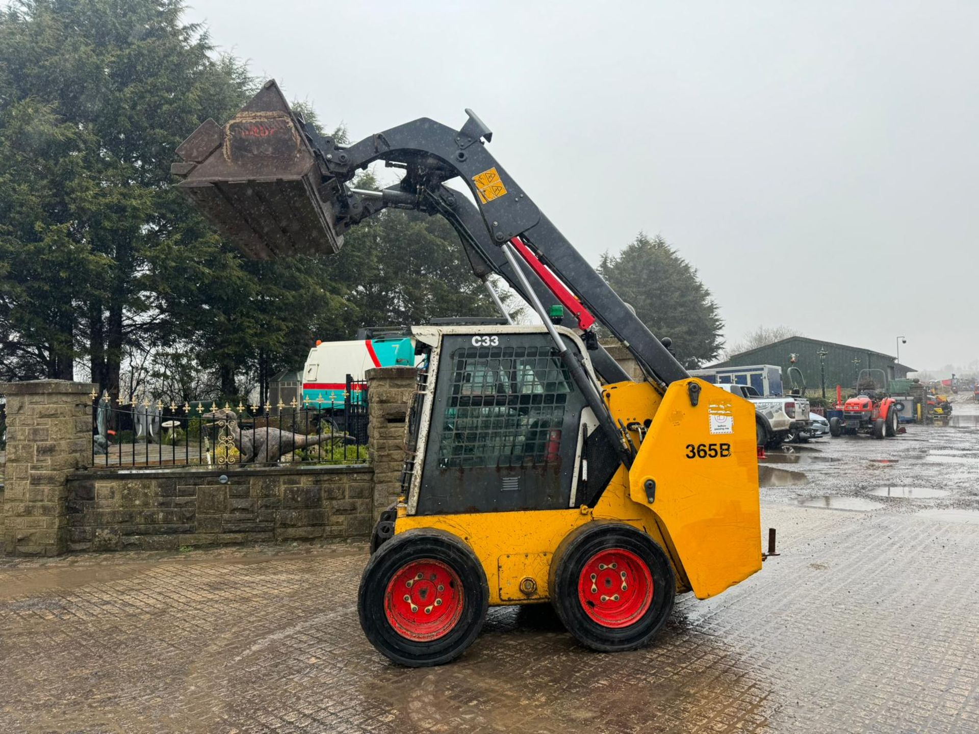 2015 LIUGONG 365B WHEELED SKIDSTEER LOADER *PLUS VAT* - Image 9 of 18