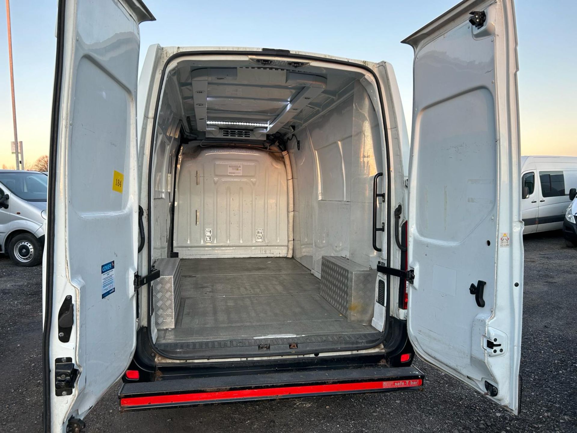 2017 RENAULT MASTER LM35 BUSINESS ENERGYDCI WHITE PANEL VAN *NO VAT* - Image 7 of 15