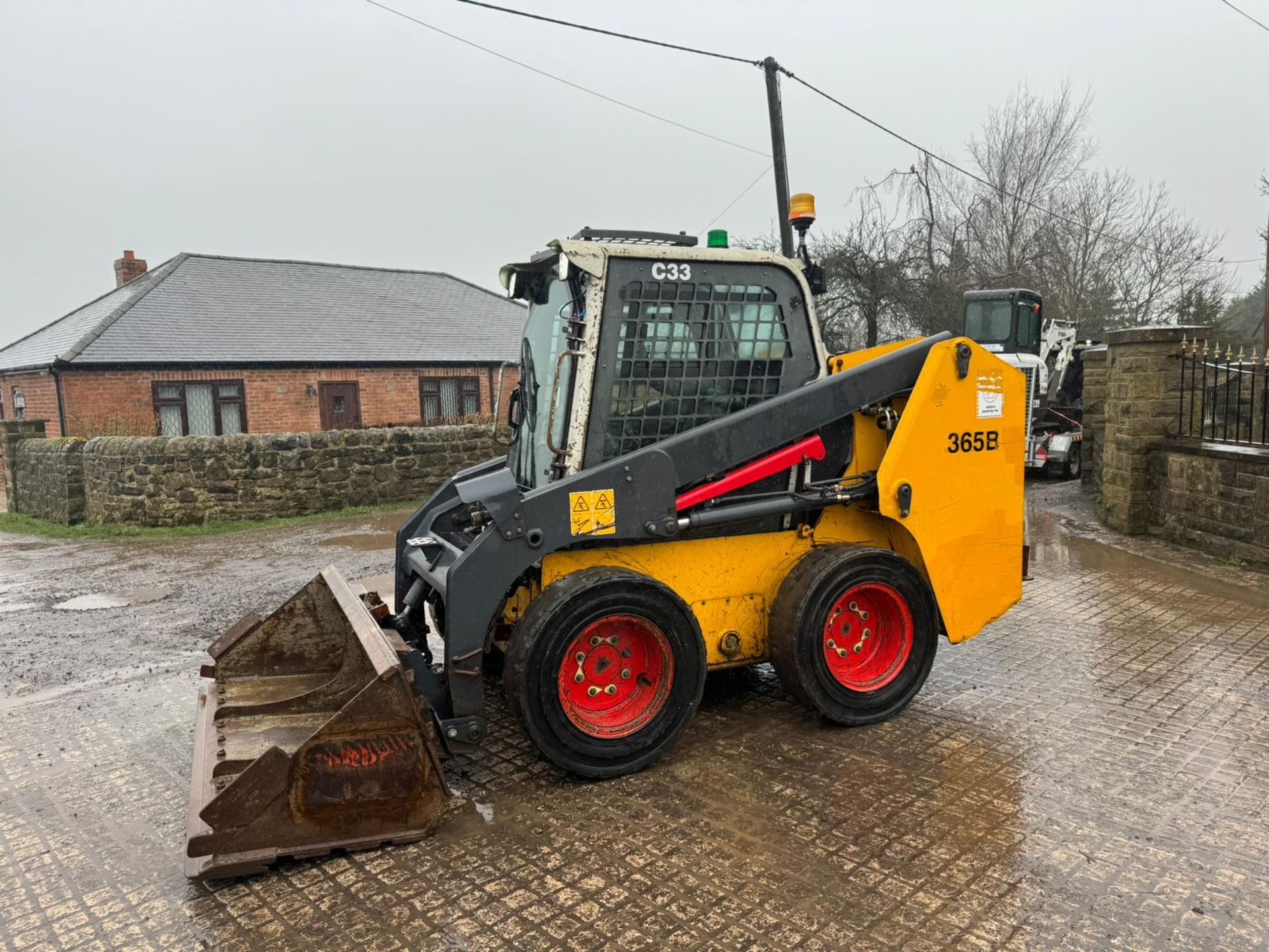 2015 LIUGONG 365B WHEELED SKIDSTEER LOADER *PLUS VAT* - Image 6 of 18