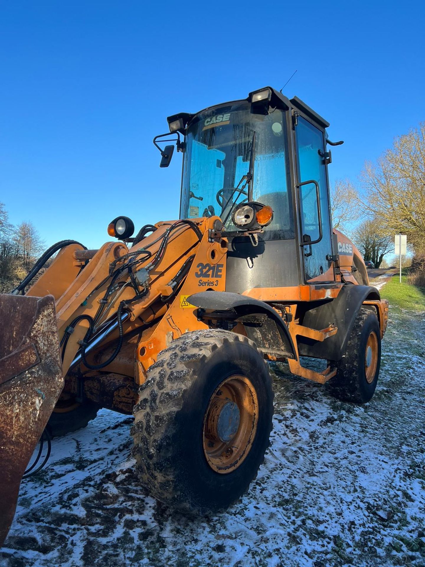 2013 Case 321E Series 3 Compact Wheeled Loading Shovel *PLUS VAT* - Image 3 of 8