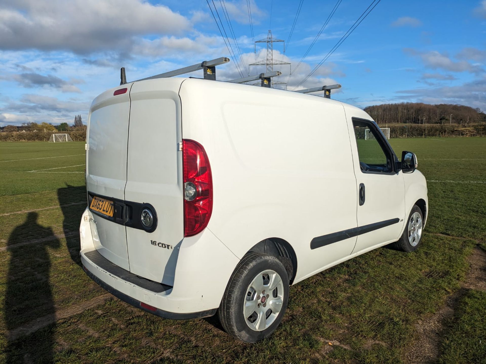 2013 VAUXHALL COMBO 2000 L1H1 CDTI S/S SPORT WHITE PANEL VAN *NO VAT* - Image 14 of 20