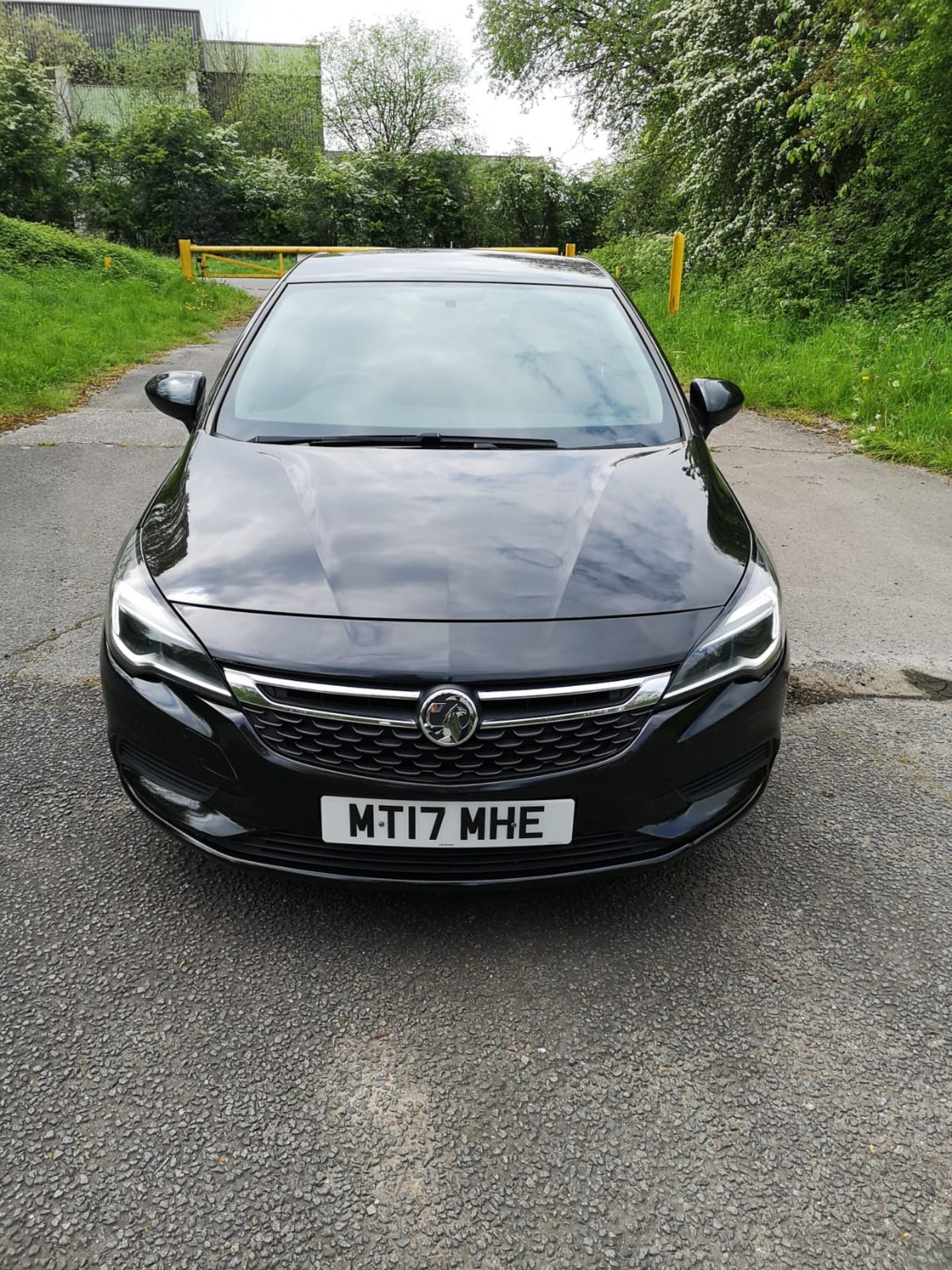 2017/17 REG VAUXHALL ASTRA TECH LINE TURBO S/S 1.4 PETROL AUTOMATIC, SHOWING 1 FORMER KEEPER - Image 2 of 14
