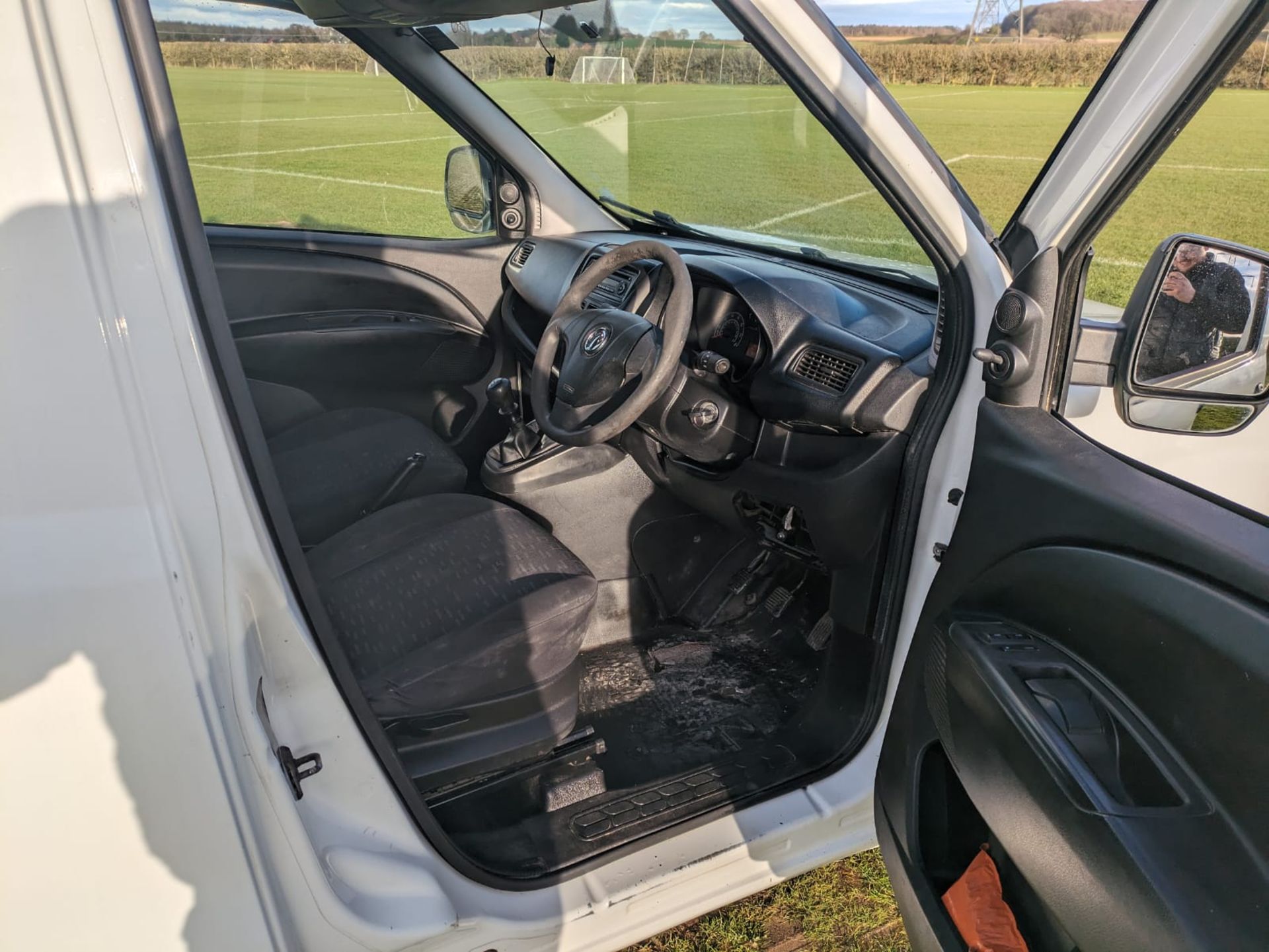 2013 VAUXHALL COMBO 2000 L1H1 CDTI S/S SPORT WHITE PANEL VAN *NO VAT* - Image 16 of 20