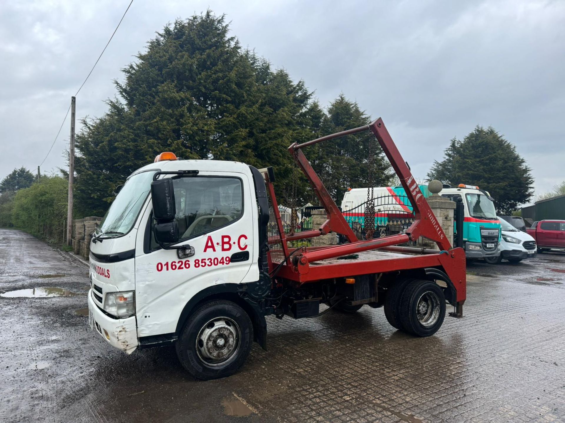 2012 HINO 300 SERIES SKIP LORRY *PLUS VAT* - Image 3 of 22