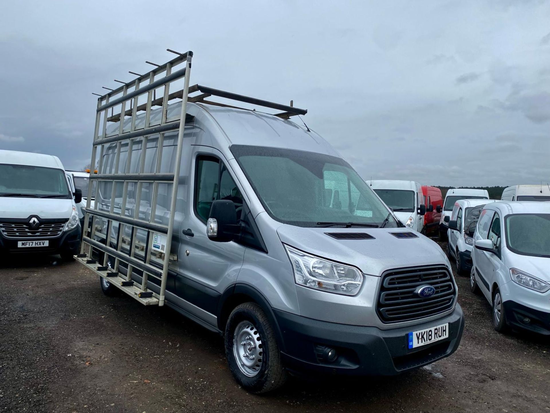 2018 FORD TRANSIT 350 SILVER PANEL VAN - WINDOW FITTER - GLASS RAIL VAN *NO VAT*