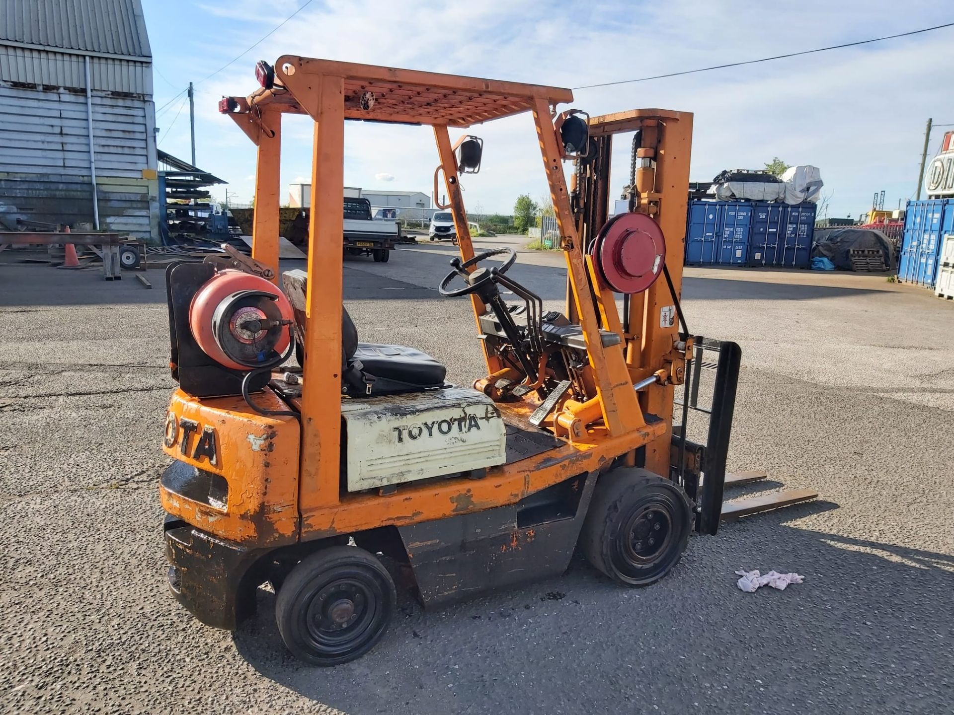 TOYOTA LPG FORKLIFT *NO VAT* - Image 7 of 13