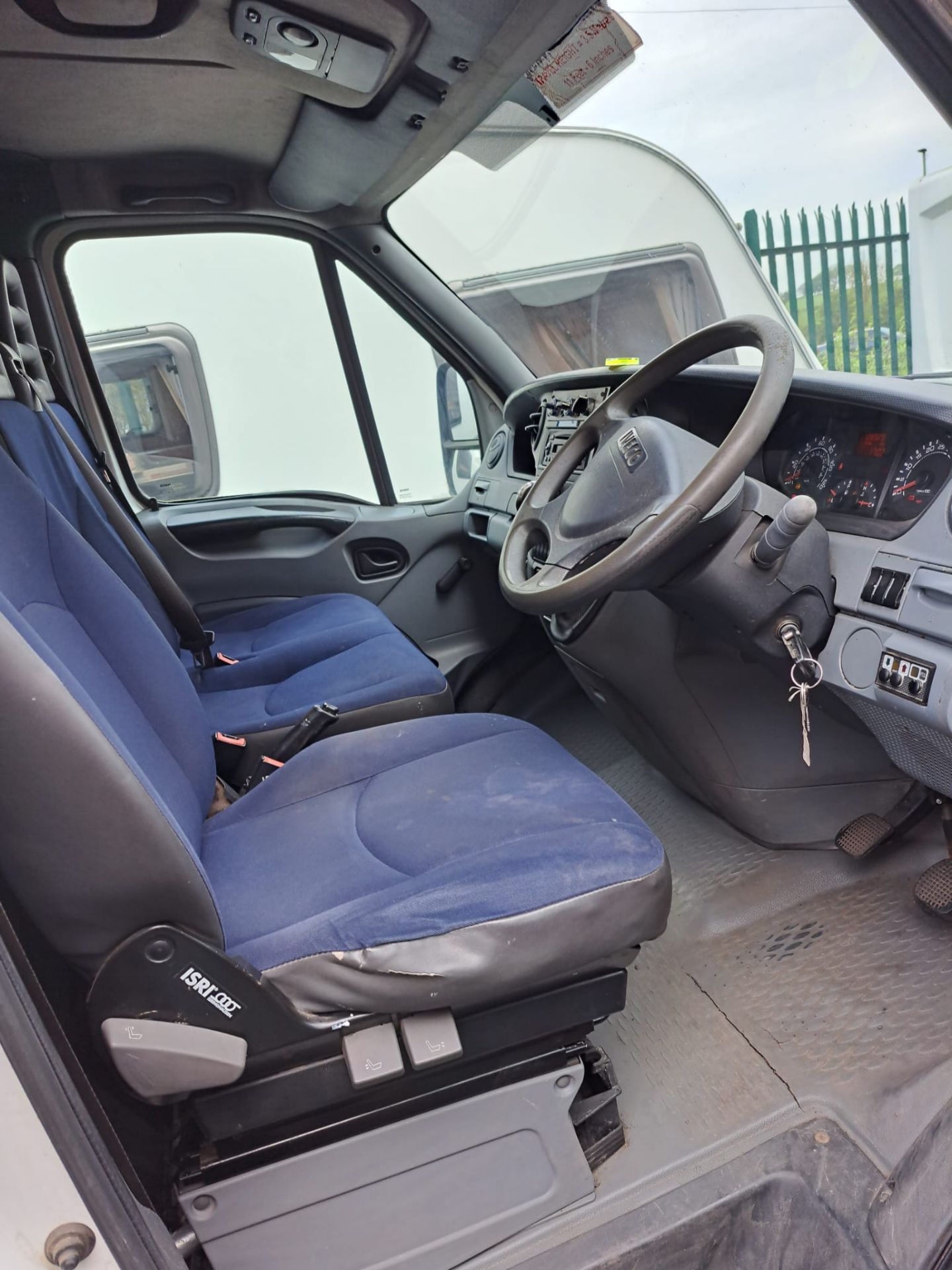 2007 IVECO DAILY 50C15 WHITE HVC/ PANEL VAN W/ CHERRY PICKER *NO VAT* - Image 7 of 10