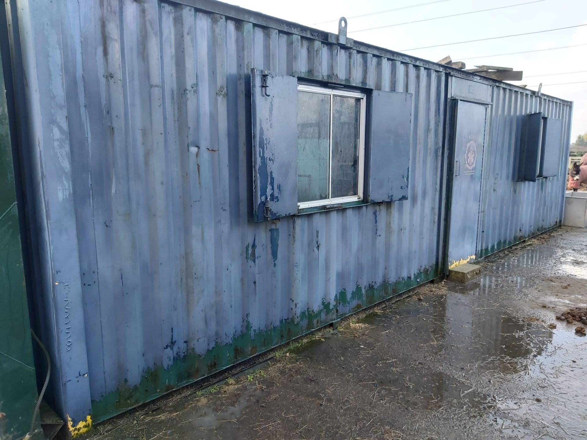 Blue Storage/ Breakroom Cabin with Windows *NO VAT*