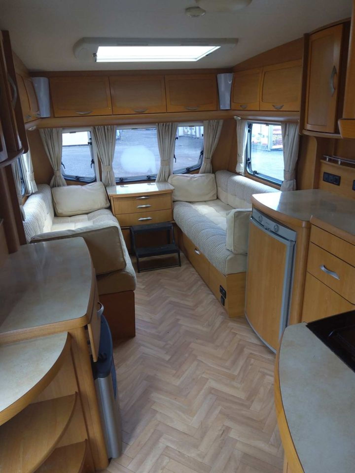 2007 Lunar Delta 540-2, 2 Berth Caravan *NO VAT* - Image 4 of 8