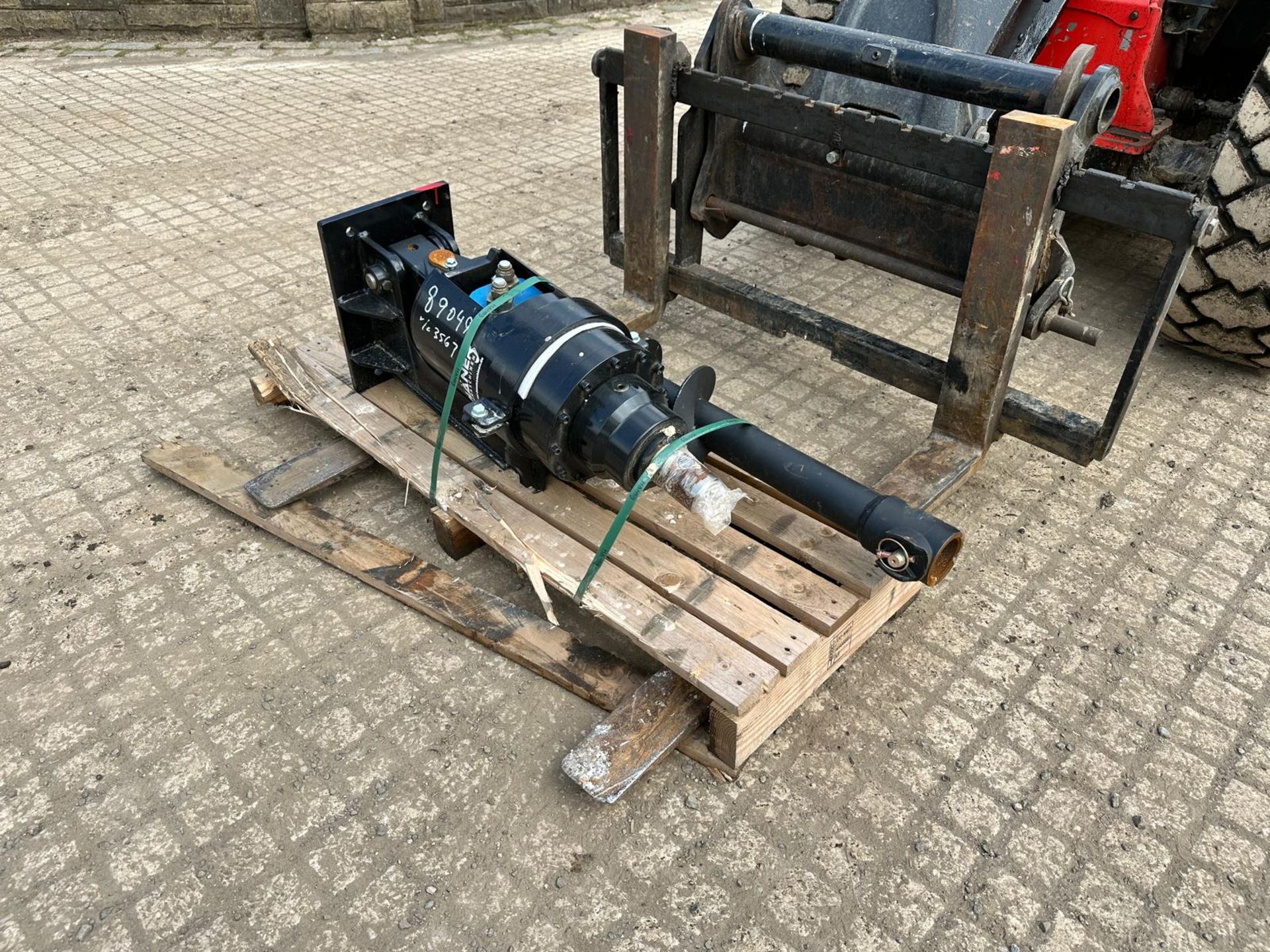 NEW/UNUSED 2024 HANER HEB1200 POSTHOLE BORER WITH AUGER *PLUS VAT* - Image 3 of 8
