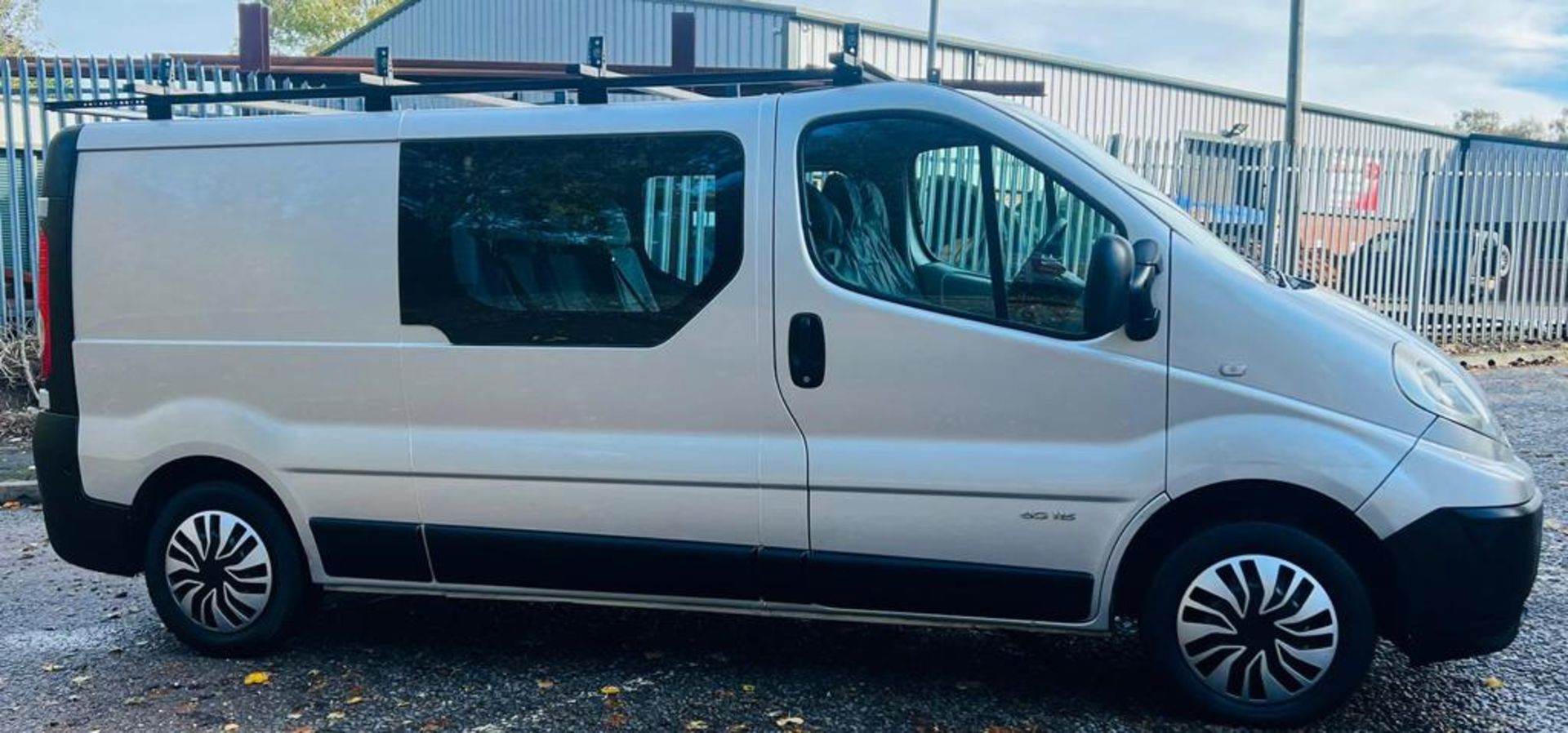 2012 RENAULT TRAFIC LL29 DCI SILVER PANEL VAN *NO VAT* - Image 11 of 16