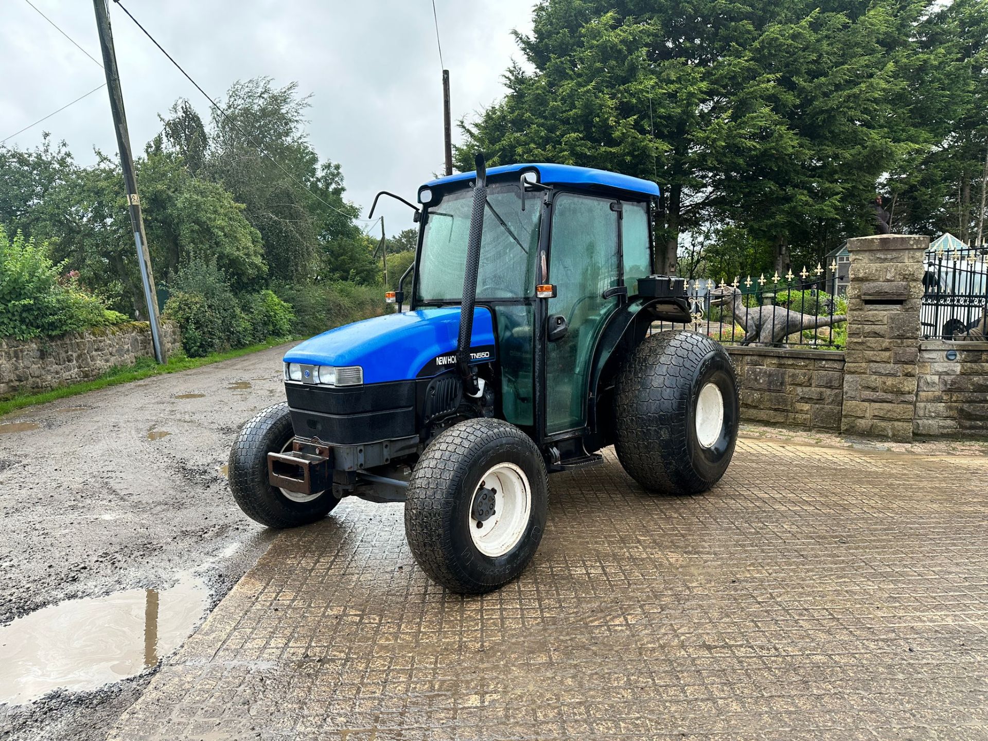 NEW HOLLAND TN55D 55HP 4WD COMPACT TRACTOR *PLUS VAT* - Image 4 of 20