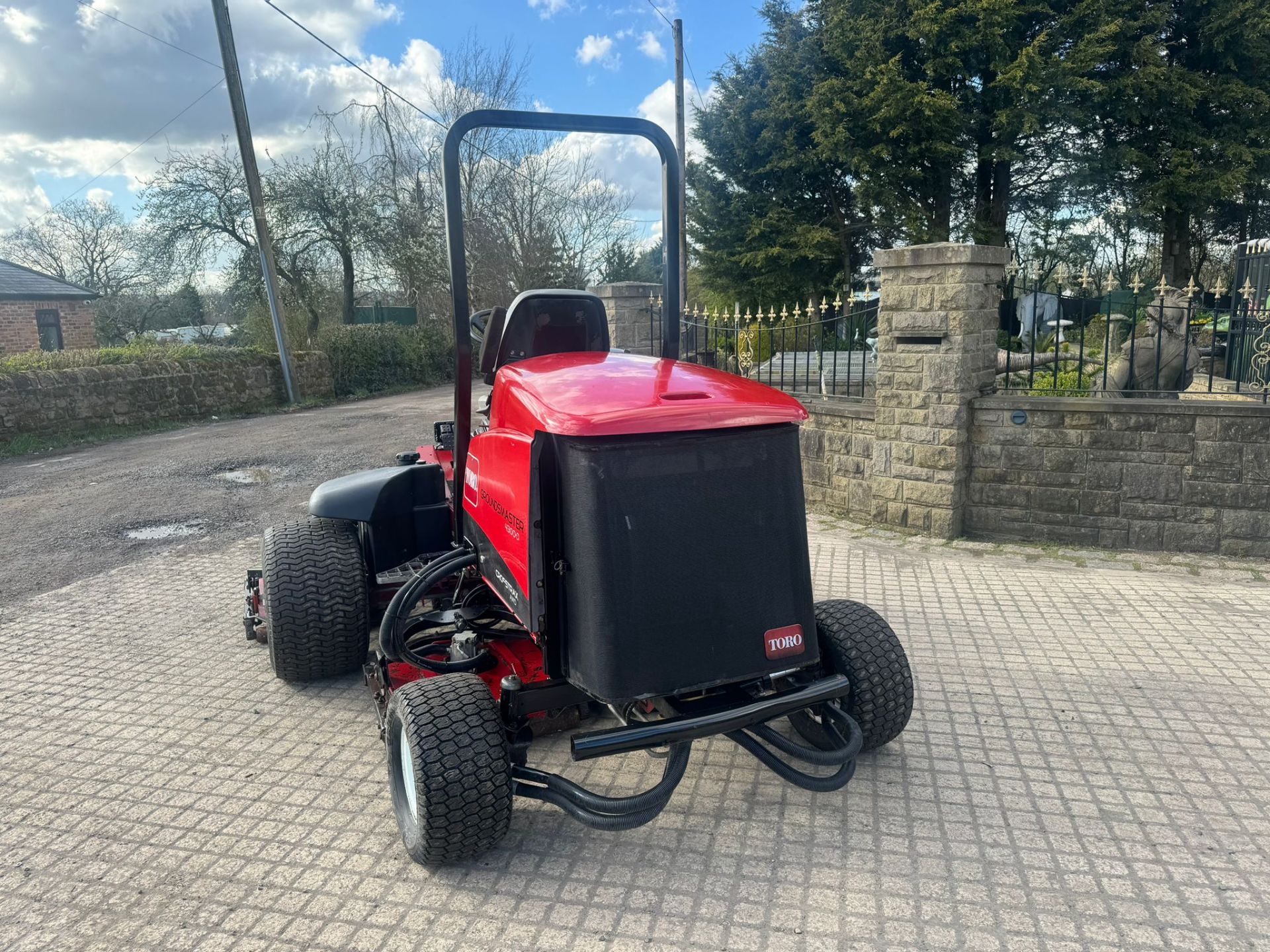 TORO 4300-D POD MOWER RIDE ON LAWN MOWER *PLUS VAT* - Bild 9 aus 18