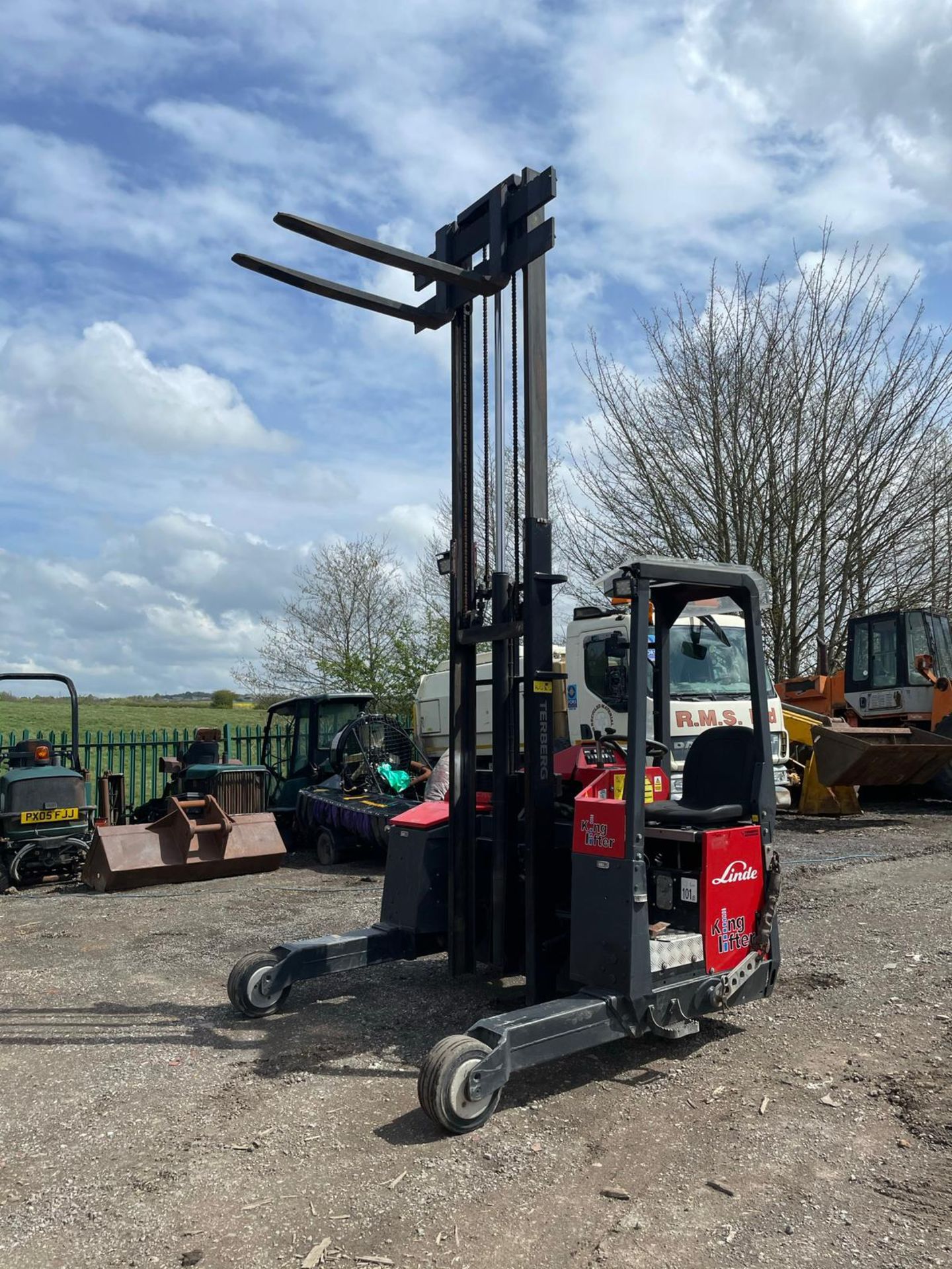 2014/64 Linde Terberg Kinglifter TKL-MC-1x3 Truck Mounted Forklift, Low And Genuine Hours!*PLUS VAT*