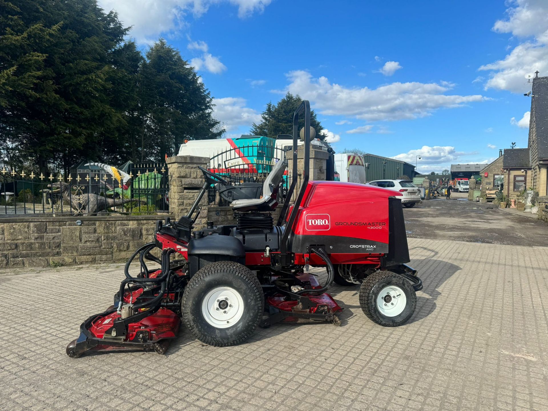 TORO 4300-D POD MOWER RIDE ON LAWN MOWER *PLUS VAT* - Bild 7 aus 18