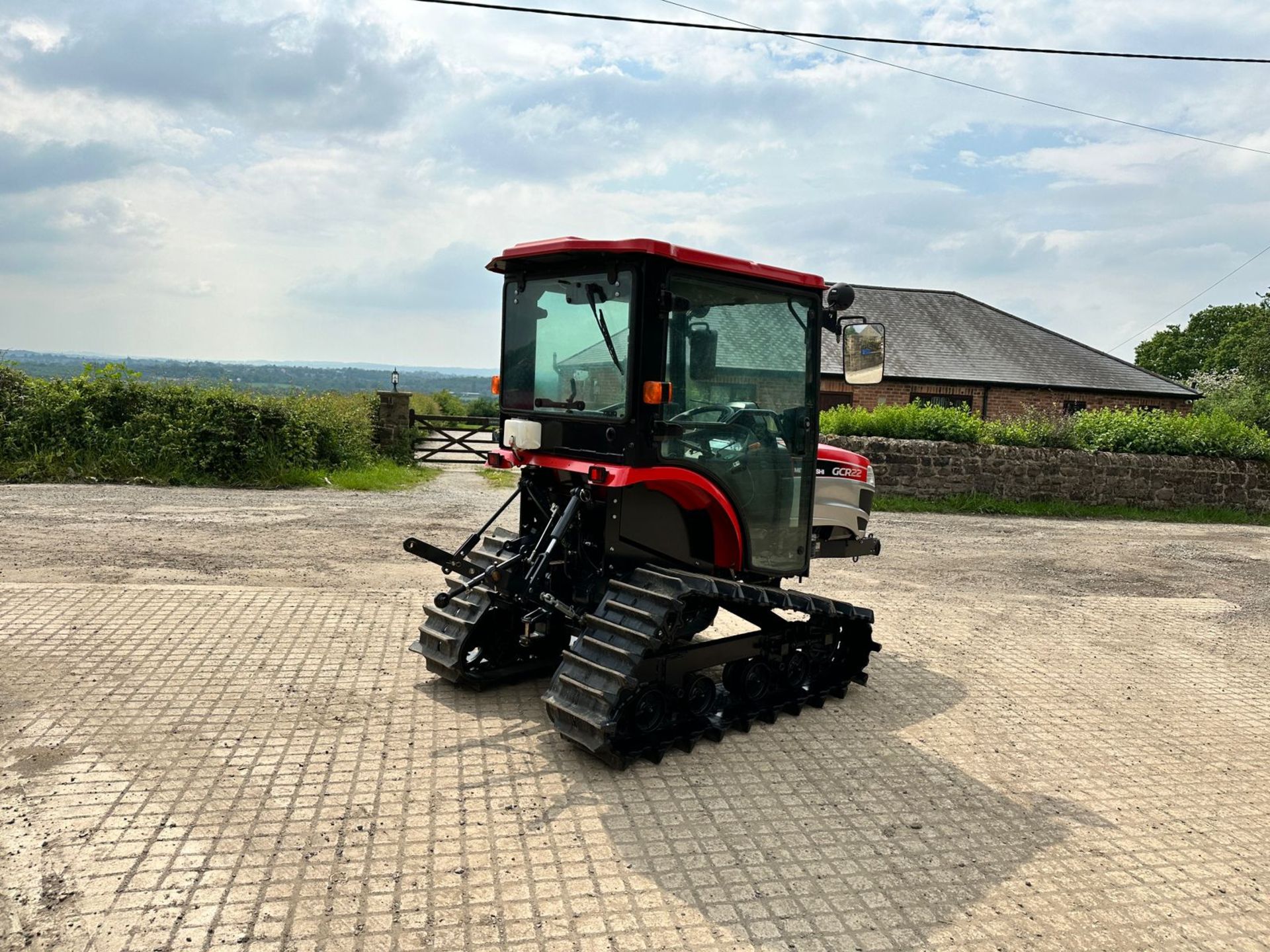 65 HOURS! MITSUBISHI GCR22 22HP COMPACT TRACKED CRAWLER TRACTOR *PLUS VAT* - Image 7 of 21