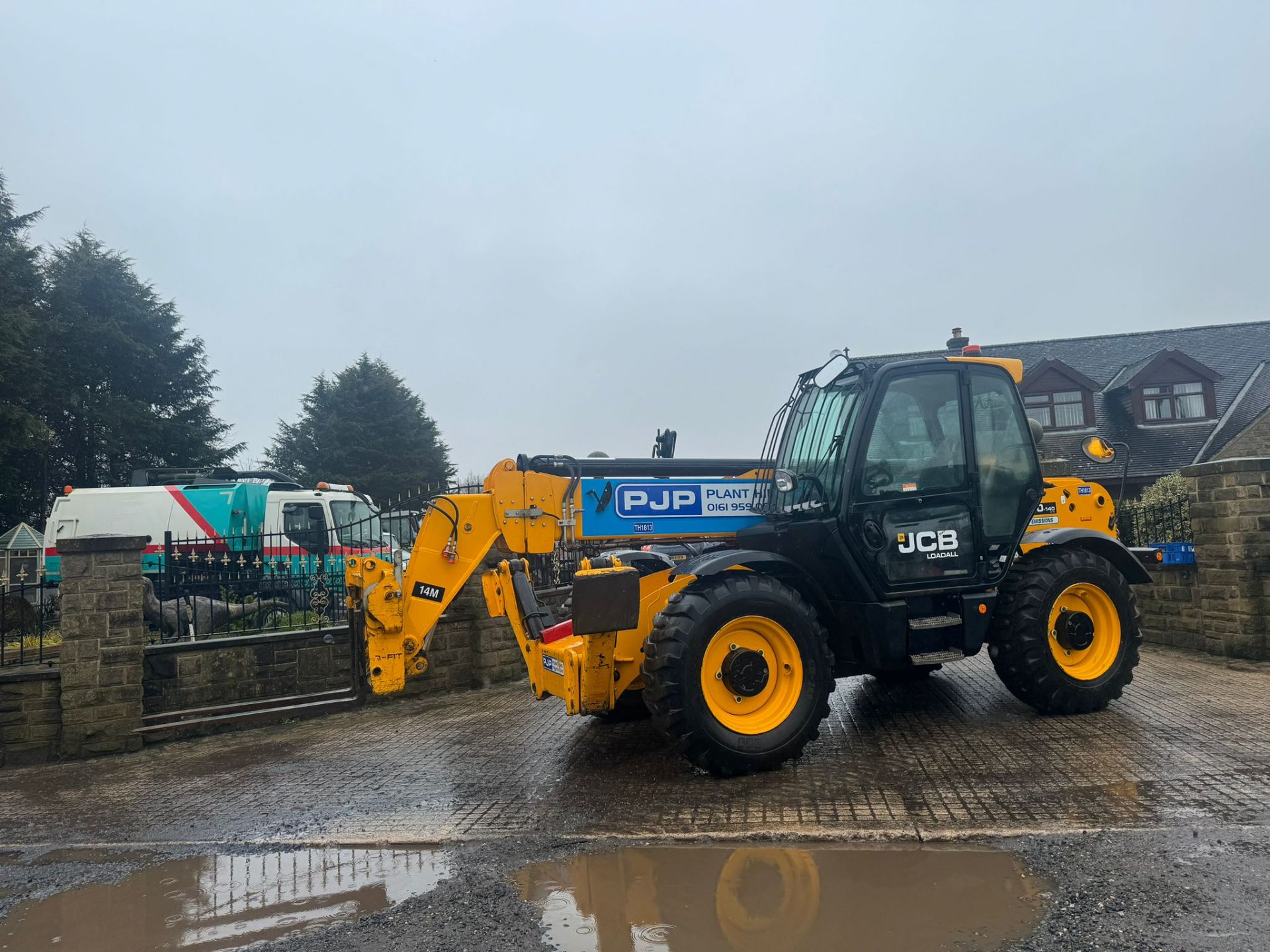 68 REG. JCB 540-140 4 TON TELESCOPIC TELEHANDLER *PLUS VAT* - Image 3 of 29