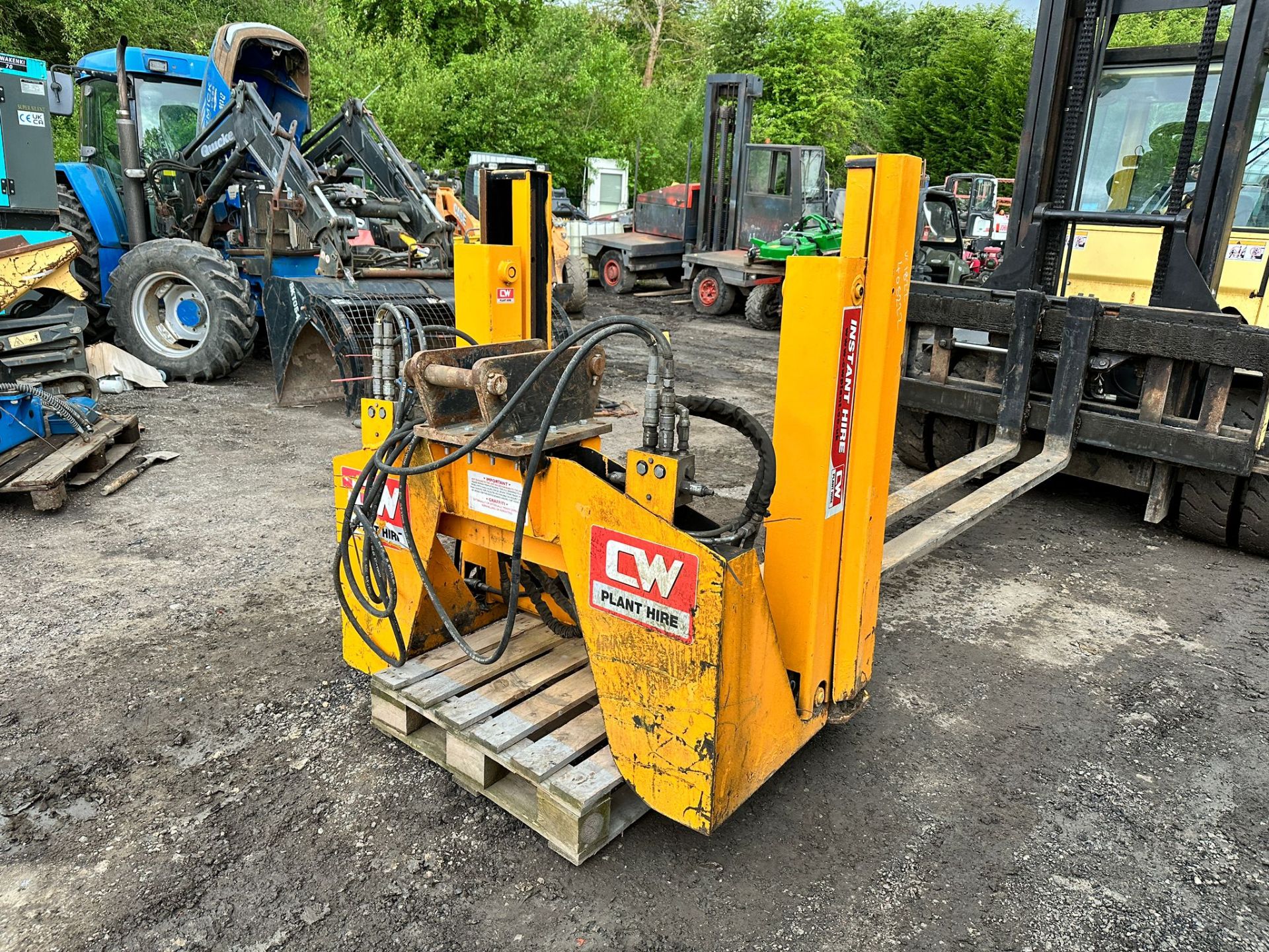 HYDRAULIC DRIVEN POST PULLER *PLUS VAT* - Image 4 of 9