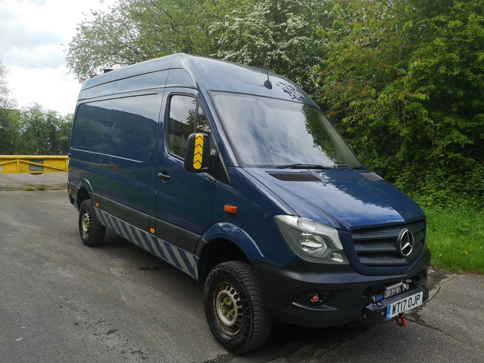 VERY RARE 4X4! 2017/17 REG MERCEDES-BENZ SPRINTER 316 CDI 4X4 2.2 DIESEL MANUAL euro 6 WINCH