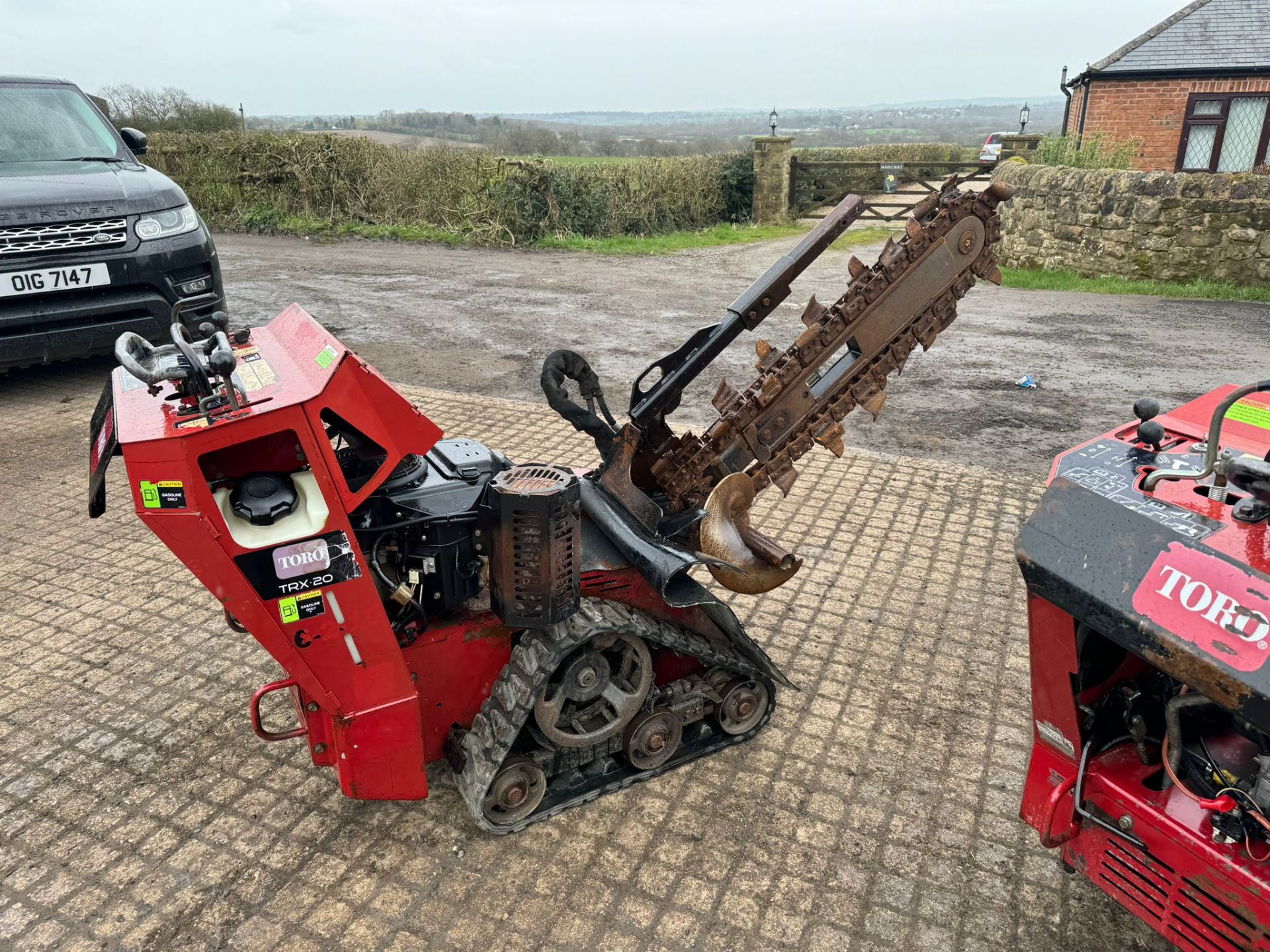 2013 TORO TRX20 TRACKED PEDESTRIAN TRENCHER *PLUS VAT* - Image 3 of 14