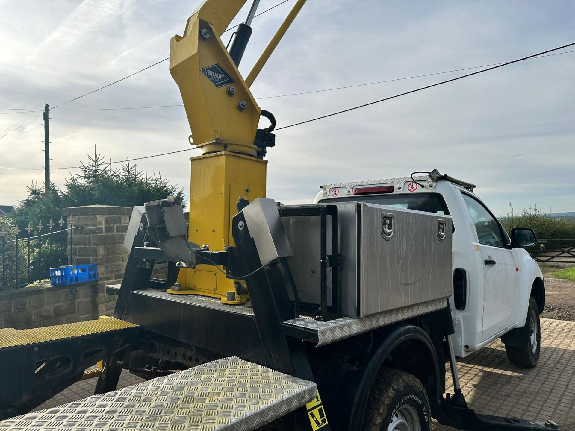 2014/64 ISUZU D-MAX S/C 2.5 TWIN TURBO 4WD PICKUP TRUCK WITH VERSALIFT CHERRY PICKER *PLUS VAT* - Bild 13 aus 30