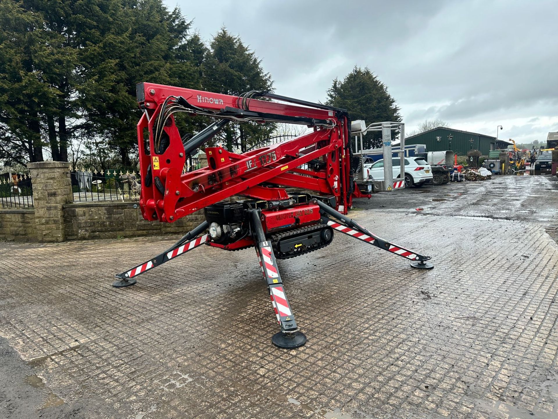 2014 HINOWA LIGHTLIFT 17.75 PERFORMANCE IIIS TRACKED MEWP SPIDER LIFT *PLUS VAT* - Image 4 of 18