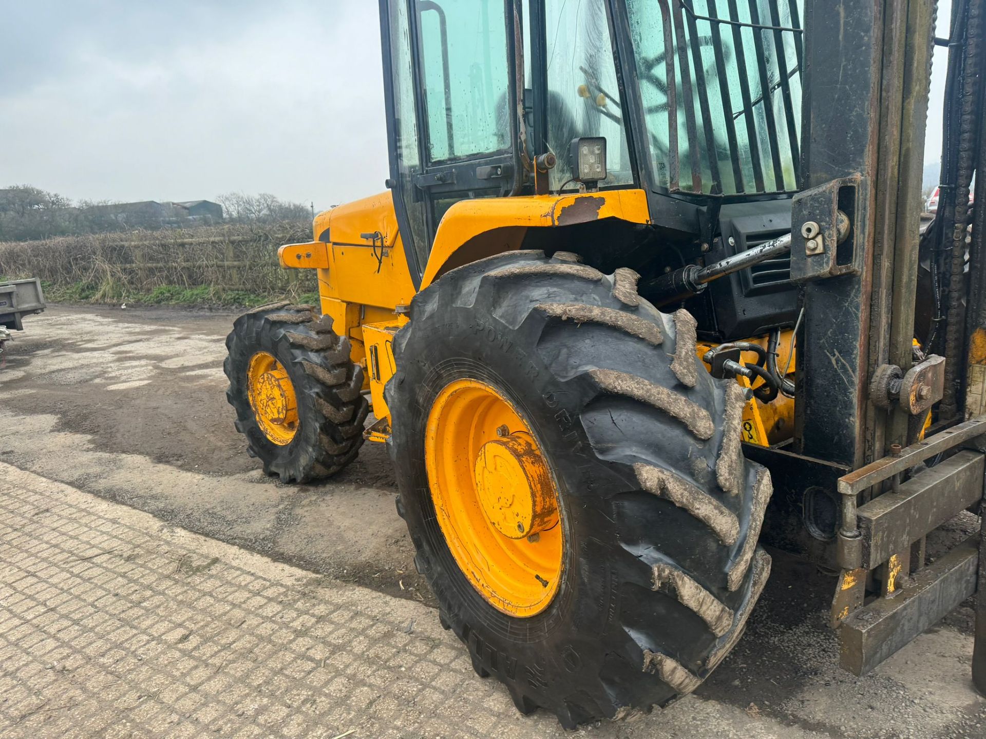 JCB 926 4WD ROUGH TERRAIN FORKLIFT *PLUS VAT* - Image 3 of 16