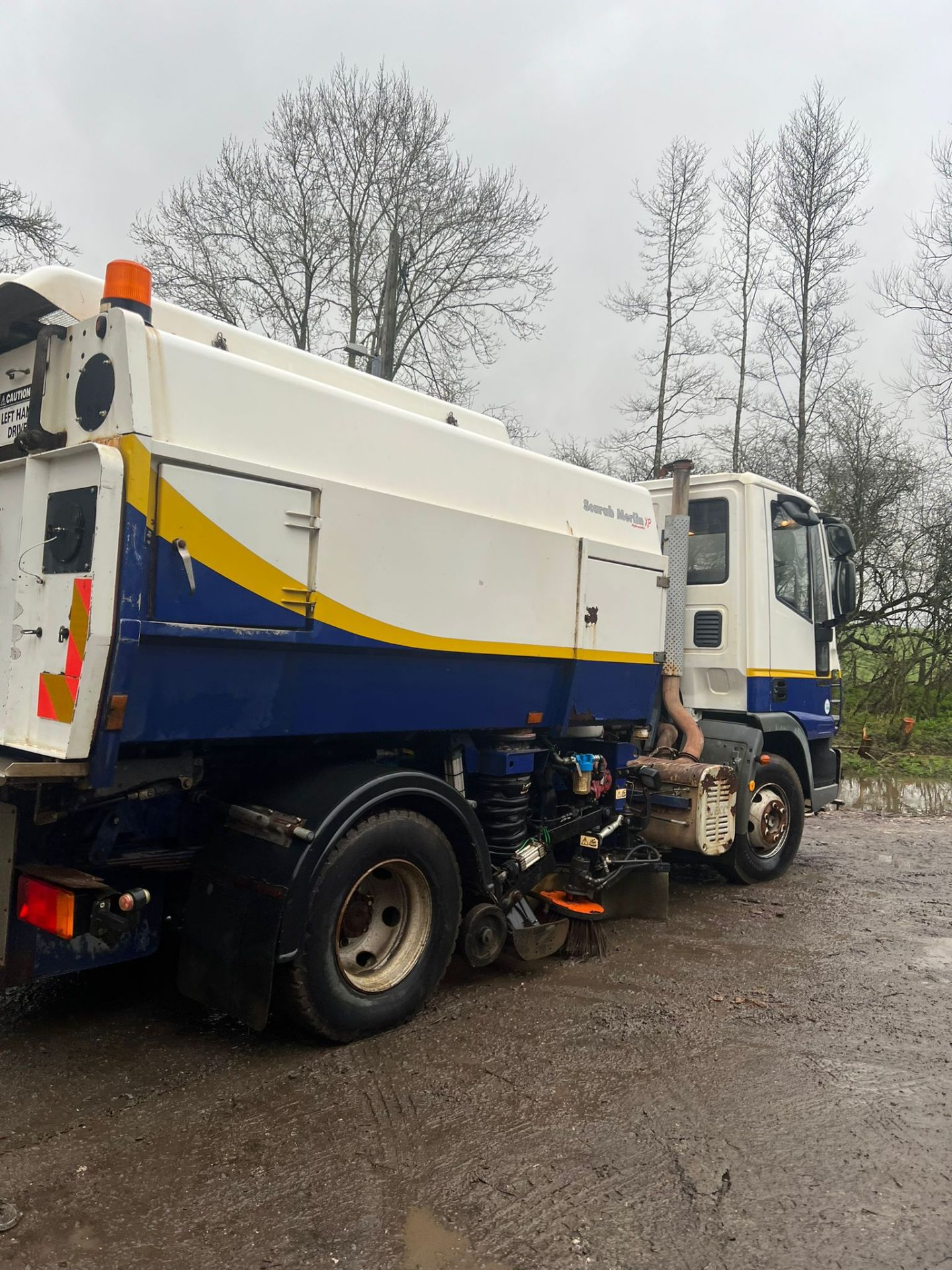 IVECO SCARAB MERLIN ROAD SWEEPER LORRY *PLUS VAT* - Image 12 of 20