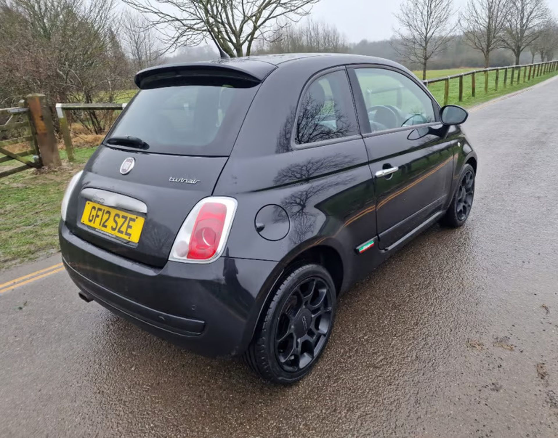 2012 FIAT 500 TWINAIR PLUS S-A BLACK HATCHBACK *NO VAT* - Image 7 of 10